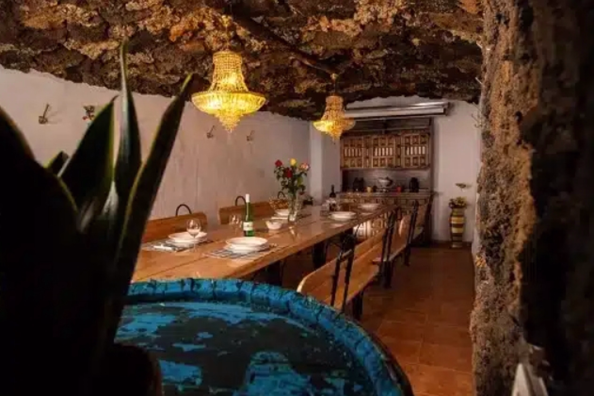 🏨 Hôtel 2* - Jours 1 à 2