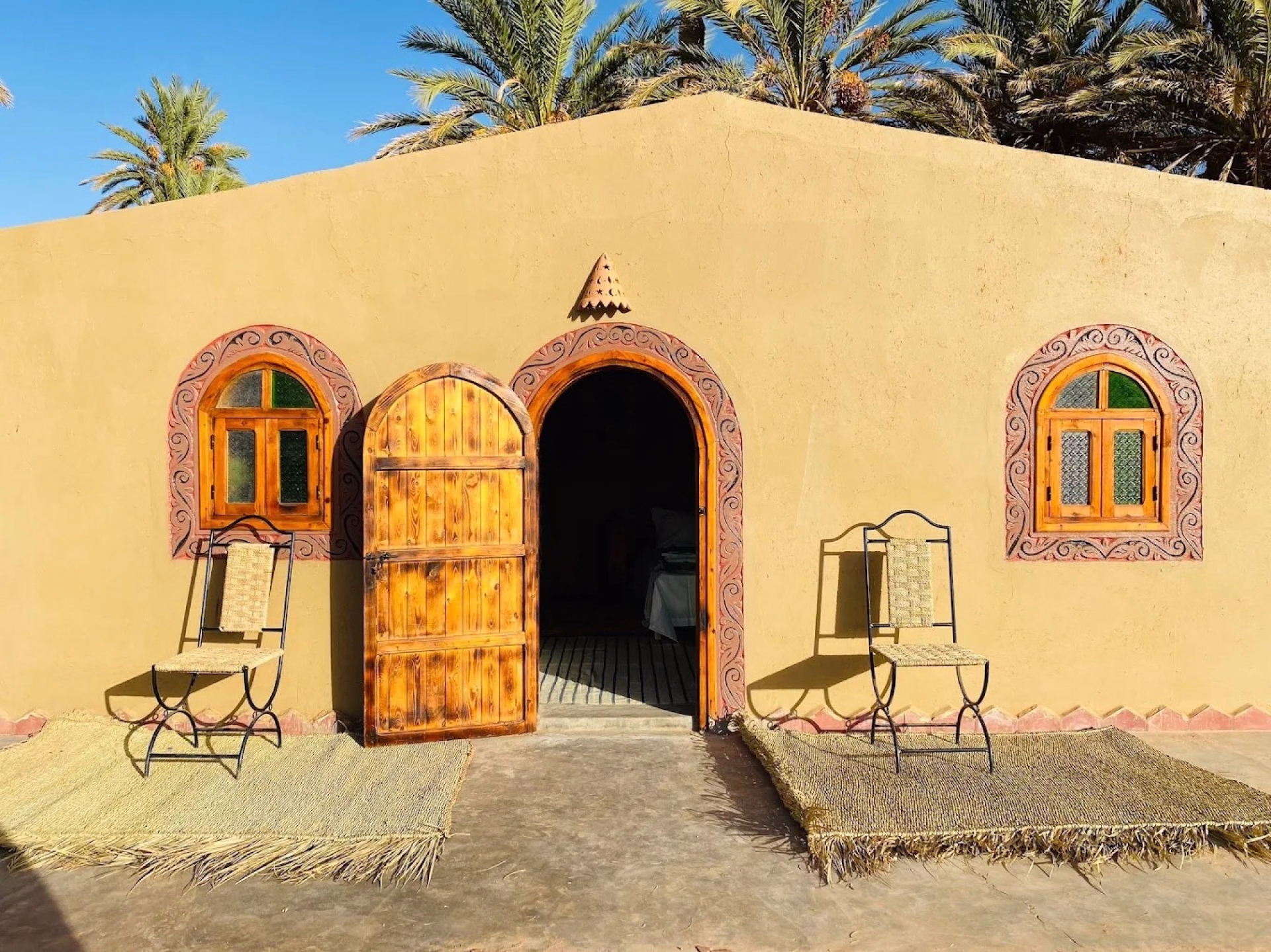 🏠 Auberge - Jour 1