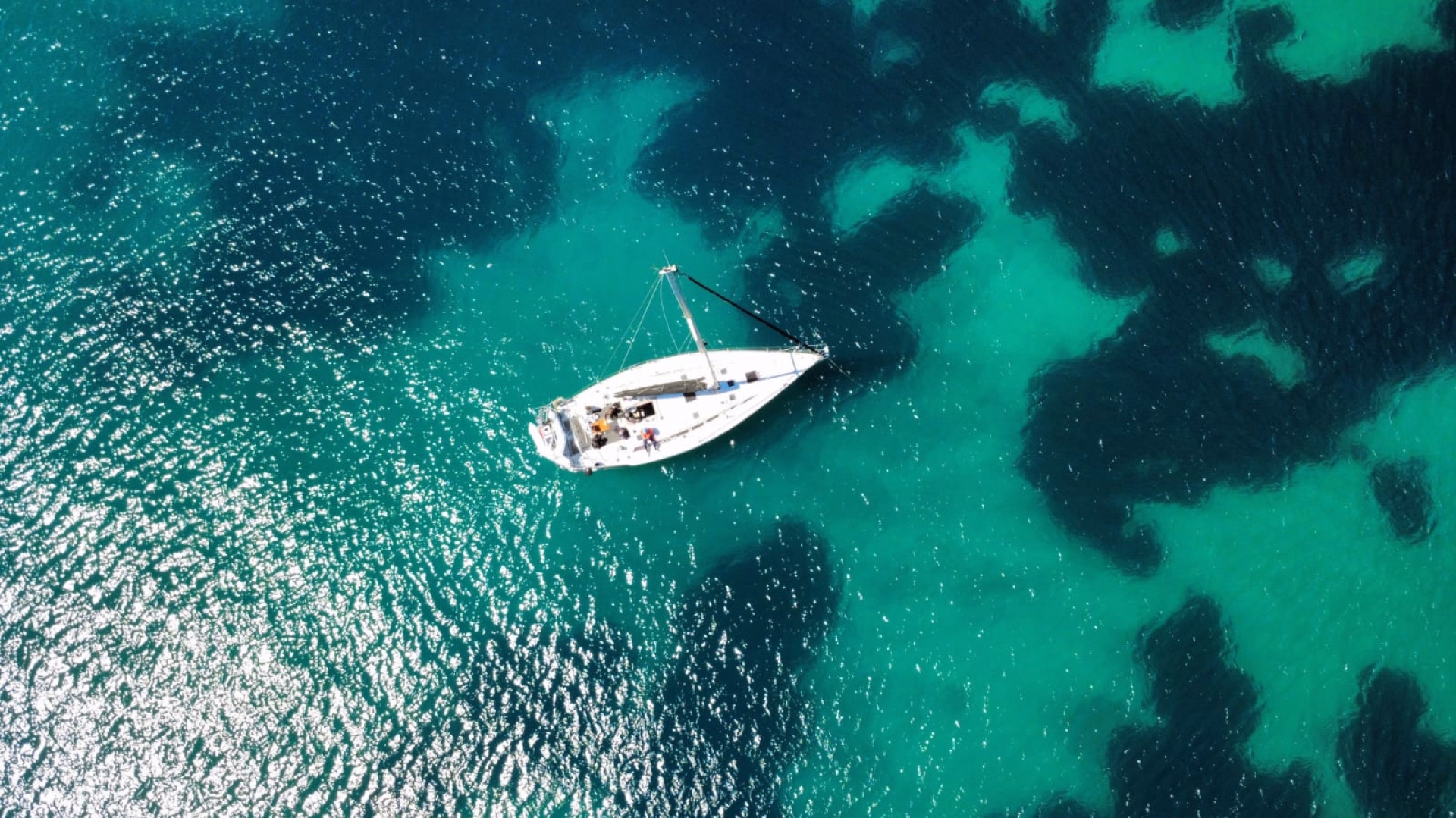 Tour de Corse à la voile : 13 jours d’aventures en monocoque