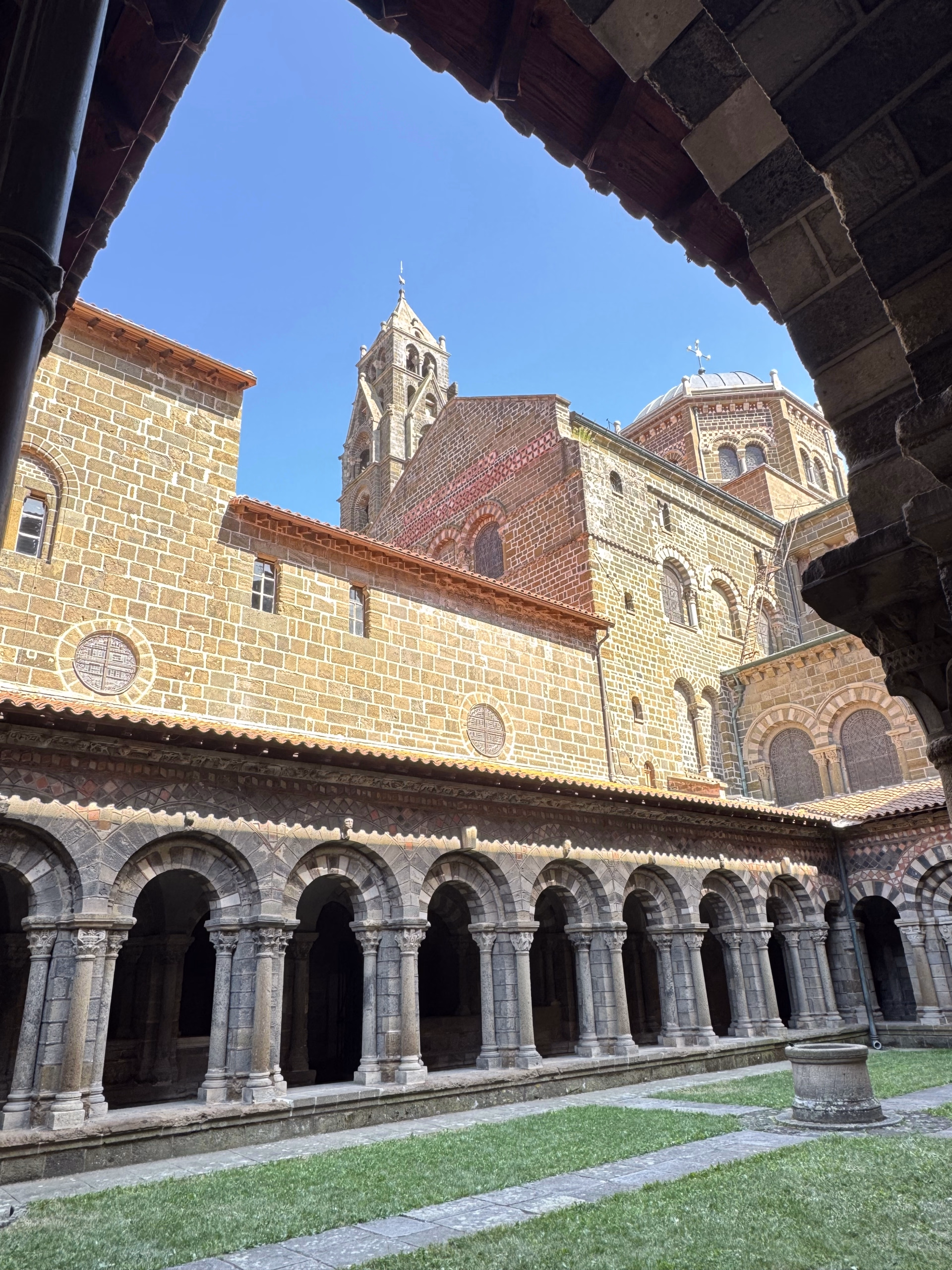 Du Puy-en-Velay à Aumont Aubrac en une semaine