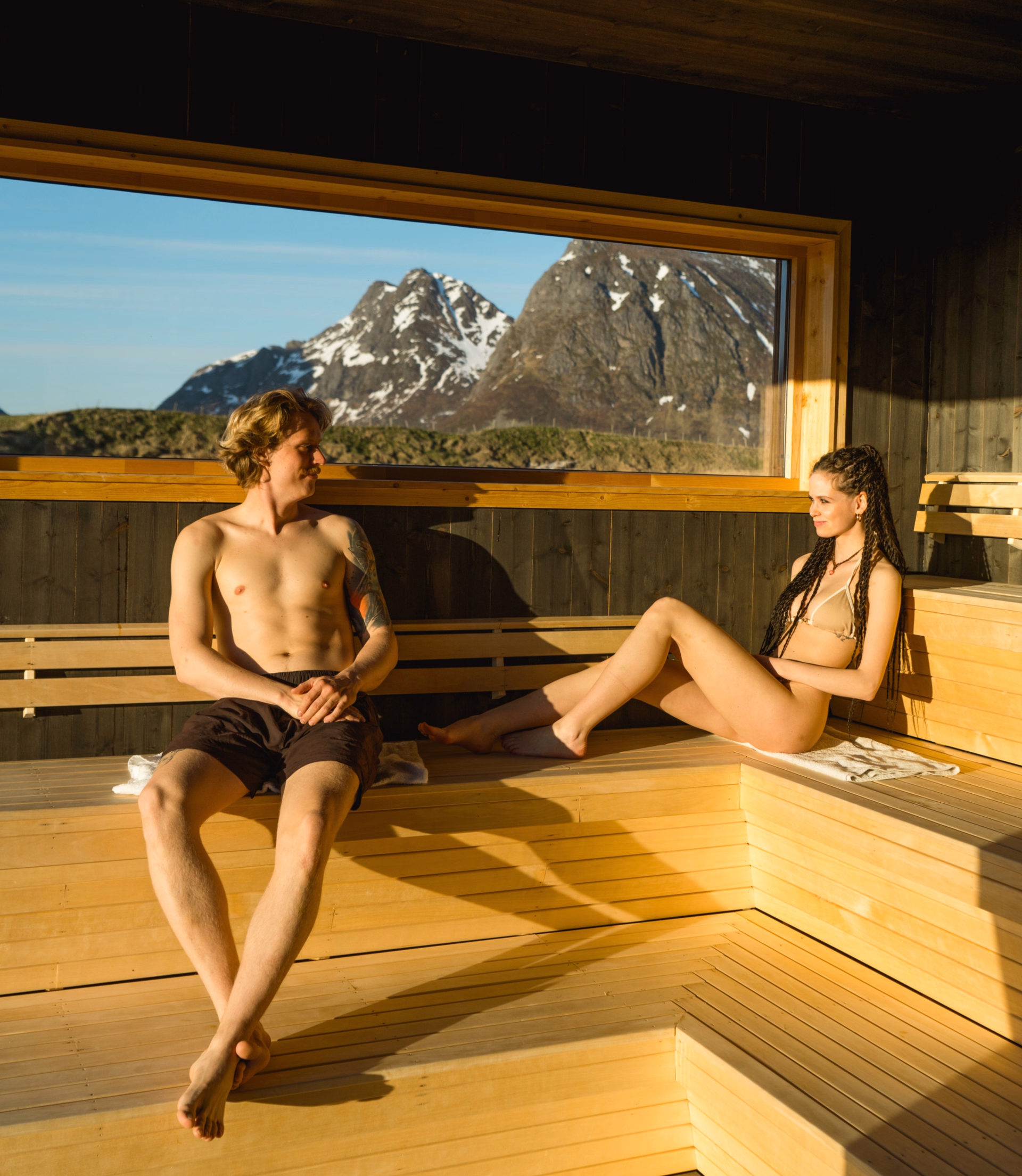 Évasion Surf, Rando & Sauna aux Îles Lofoten