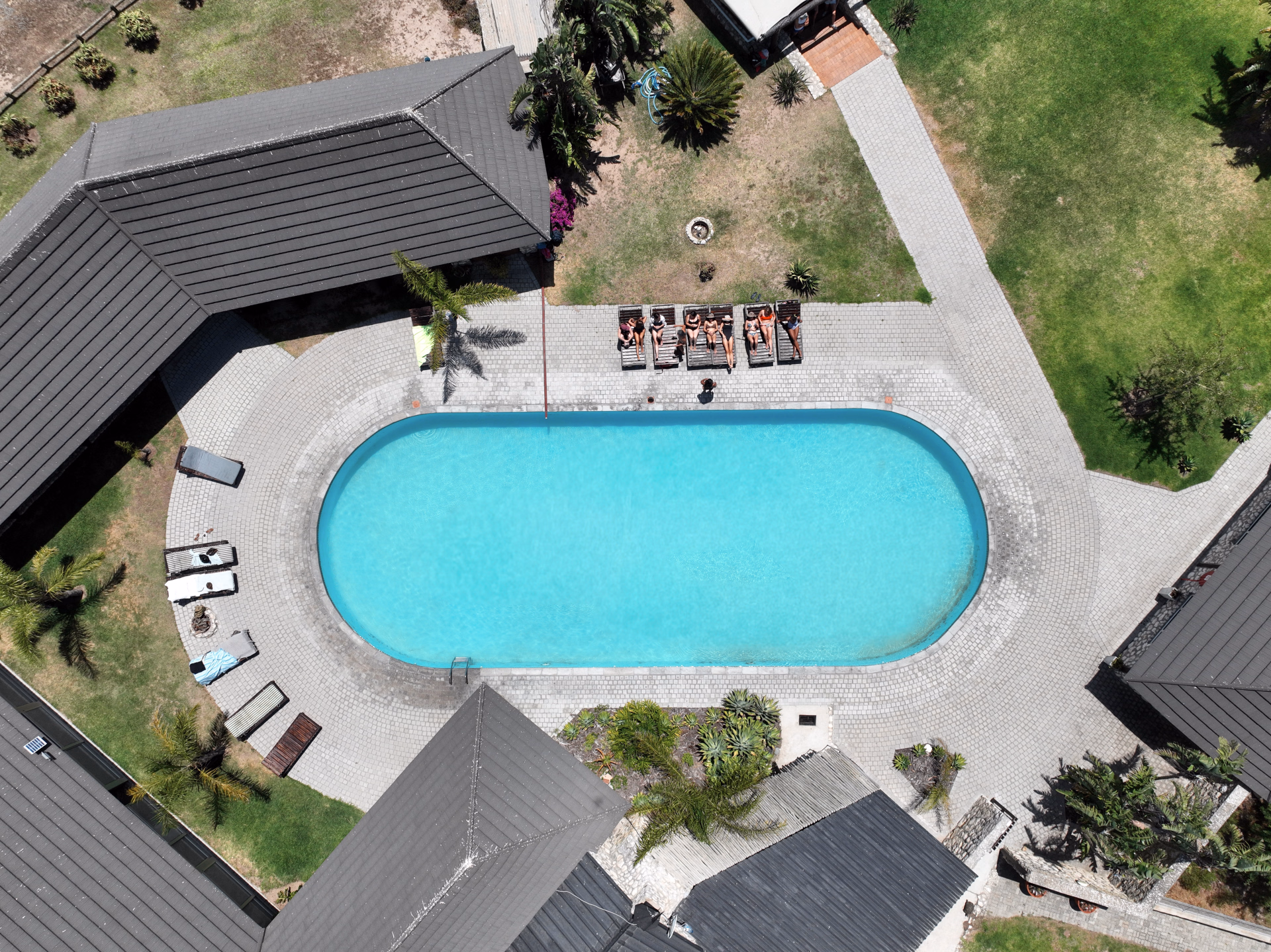 🏨 Hôtel 3* - Jours 5 à 7