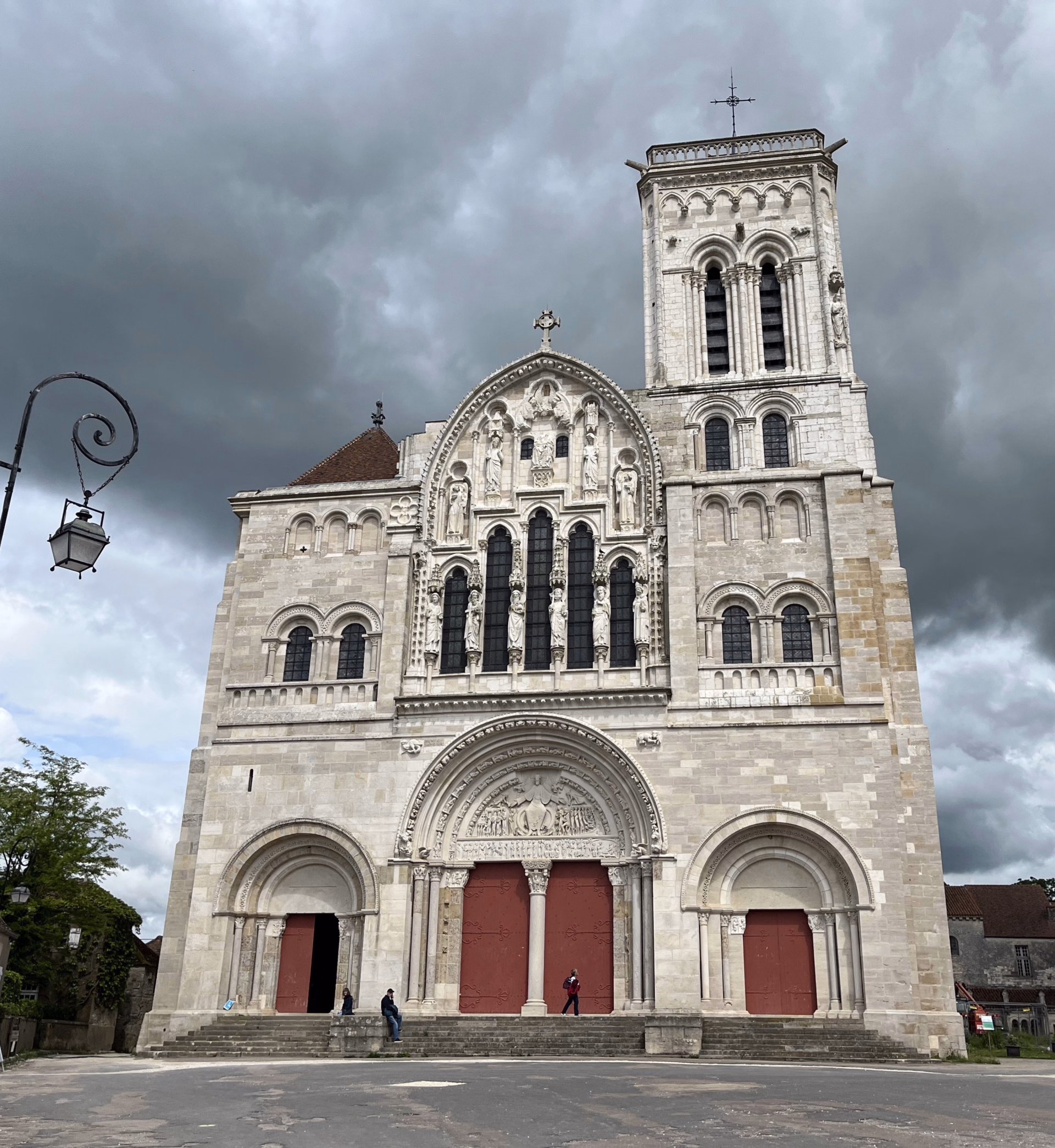 Au cœur de la Bourgogne historique à vélo électrique