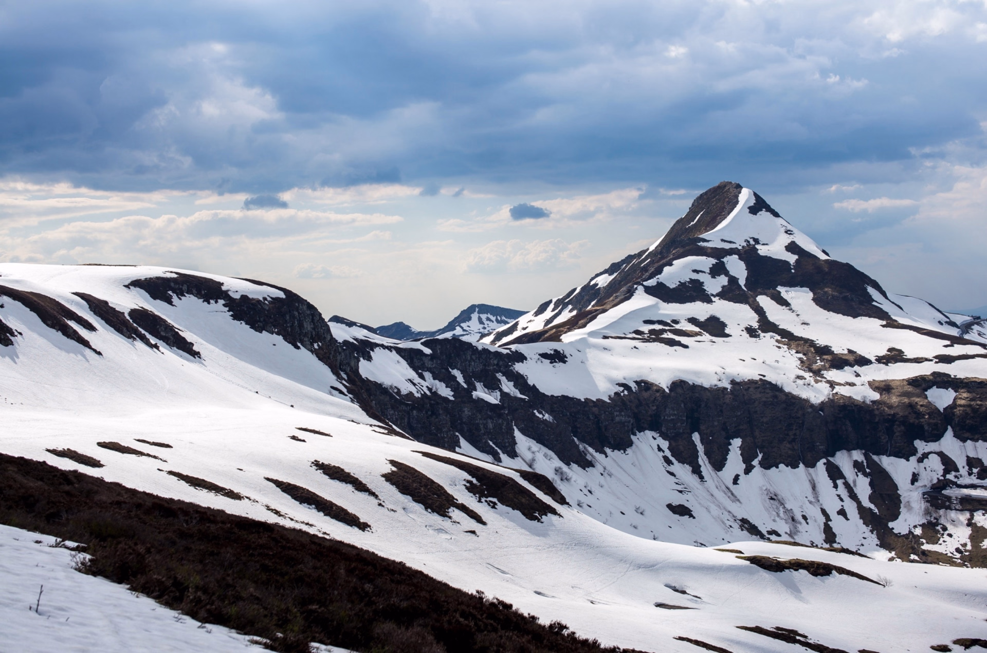 Randonnées hivernales au cœur du Cantal