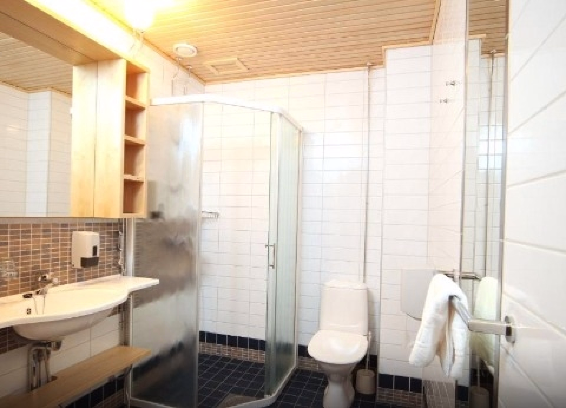 🏨 Hôtel 3* - Jours 1 à 4