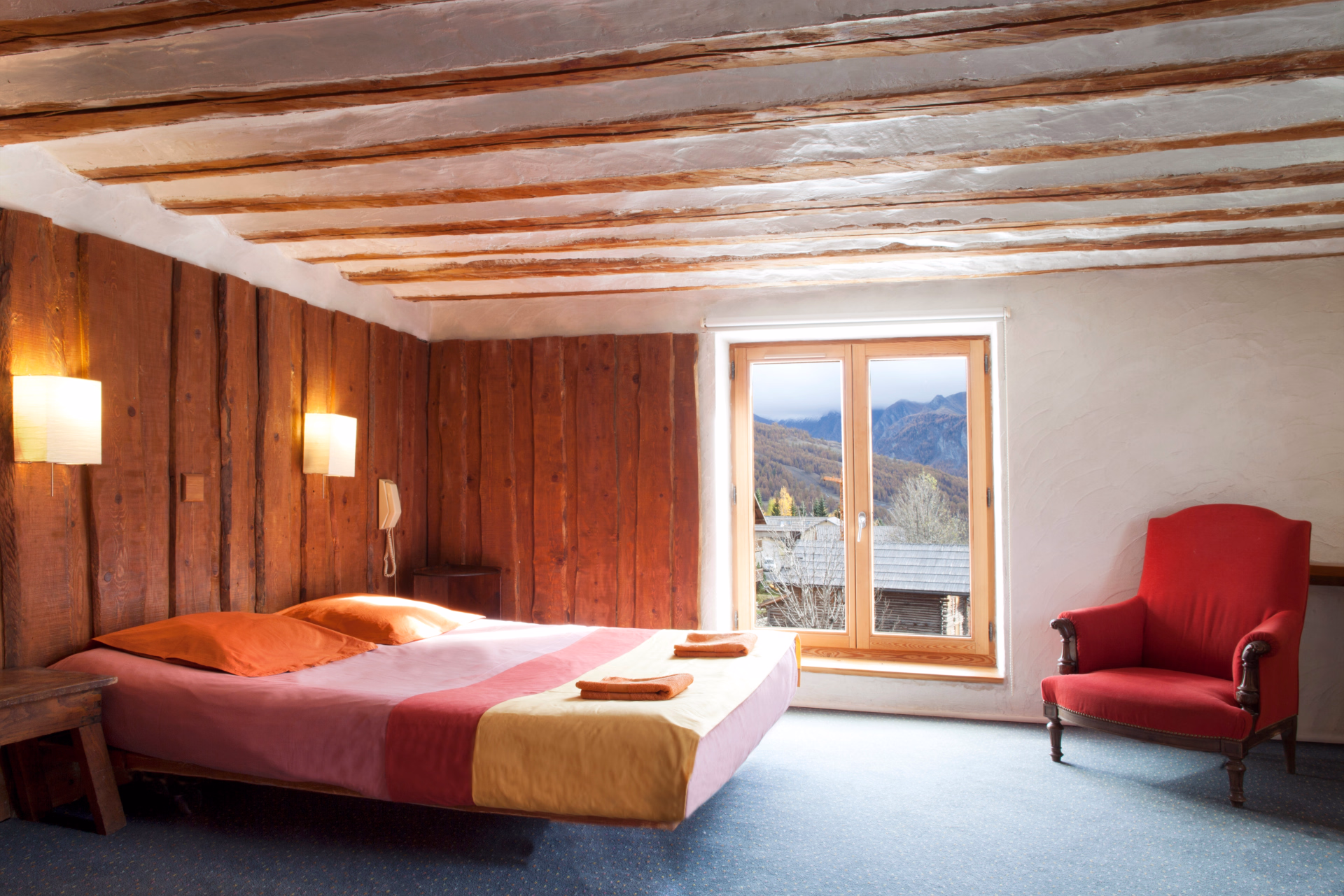 🏨 Hôtel 2* - Jours 1 à 6