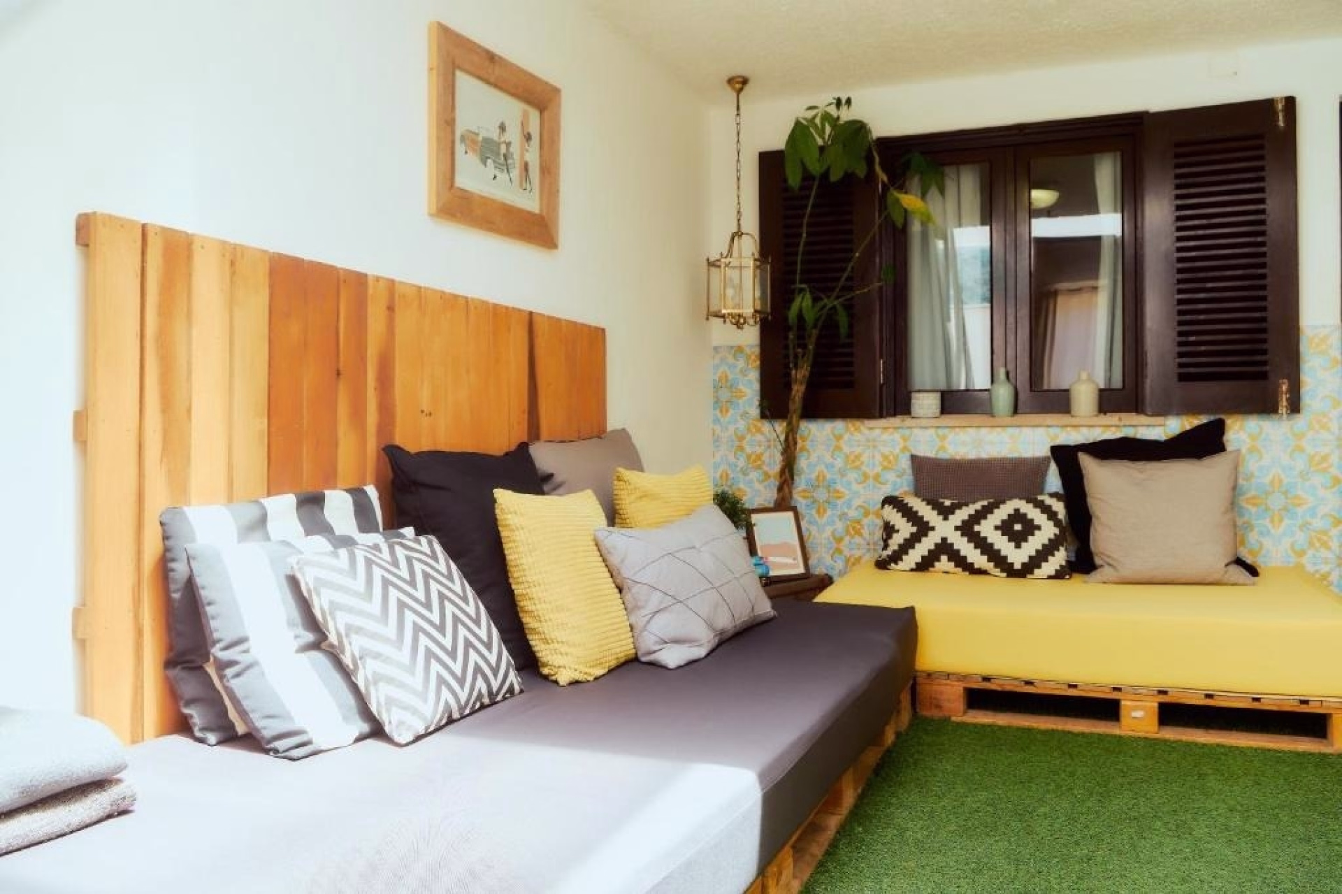 🏠 Surf House - Jours 1 à 8