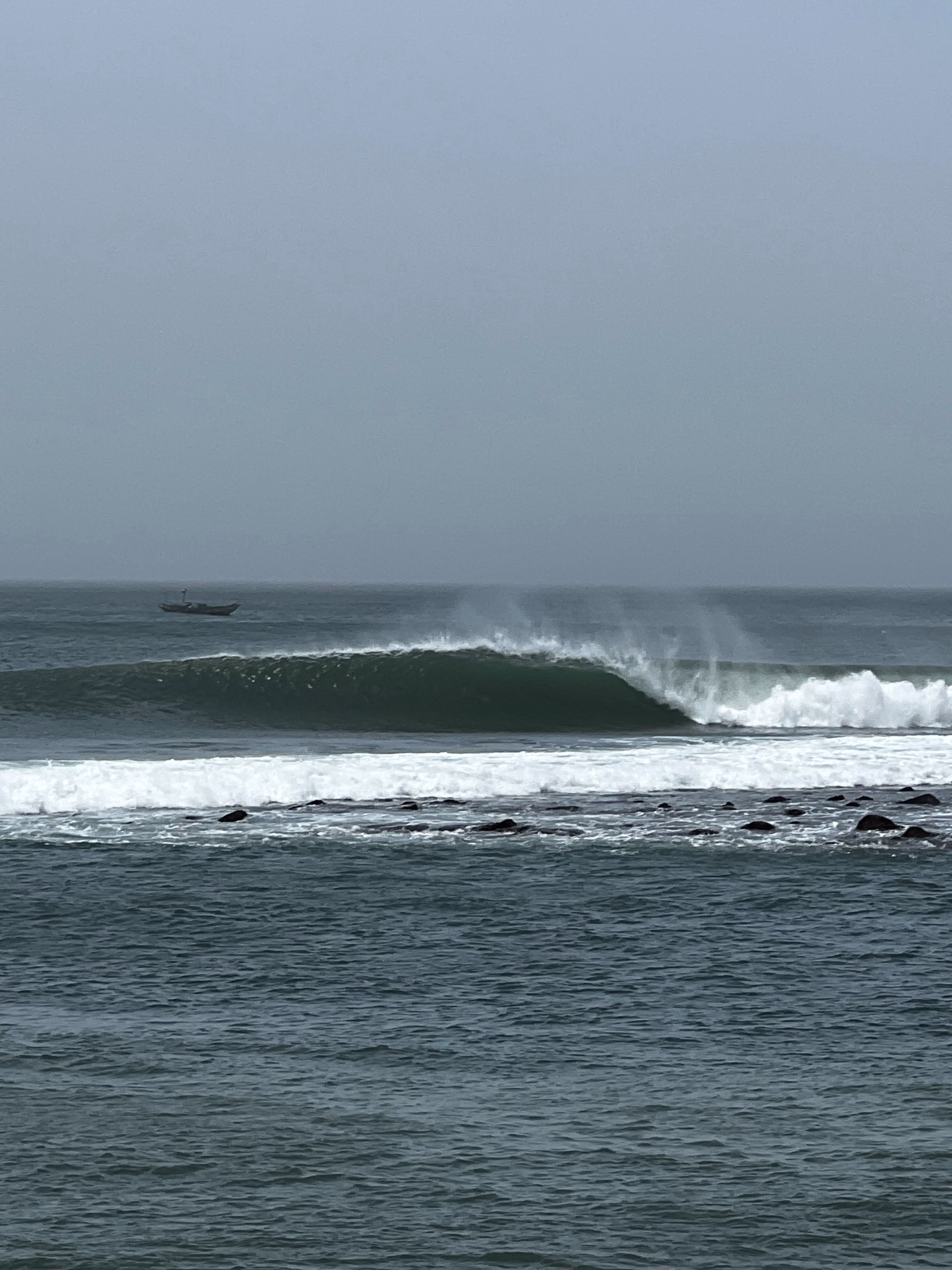 L'excellence du surf, au cœur de l'île de Ngor au large du Sénégal