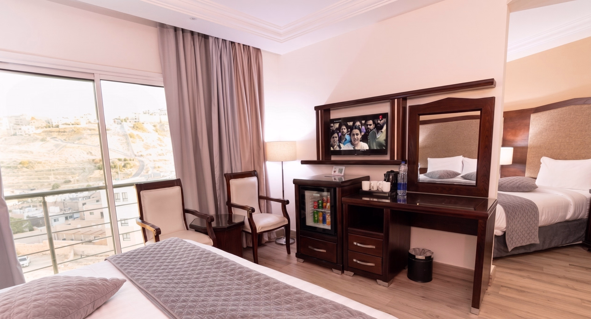 🏨 Hôtel 4* - Jours 4 à 6