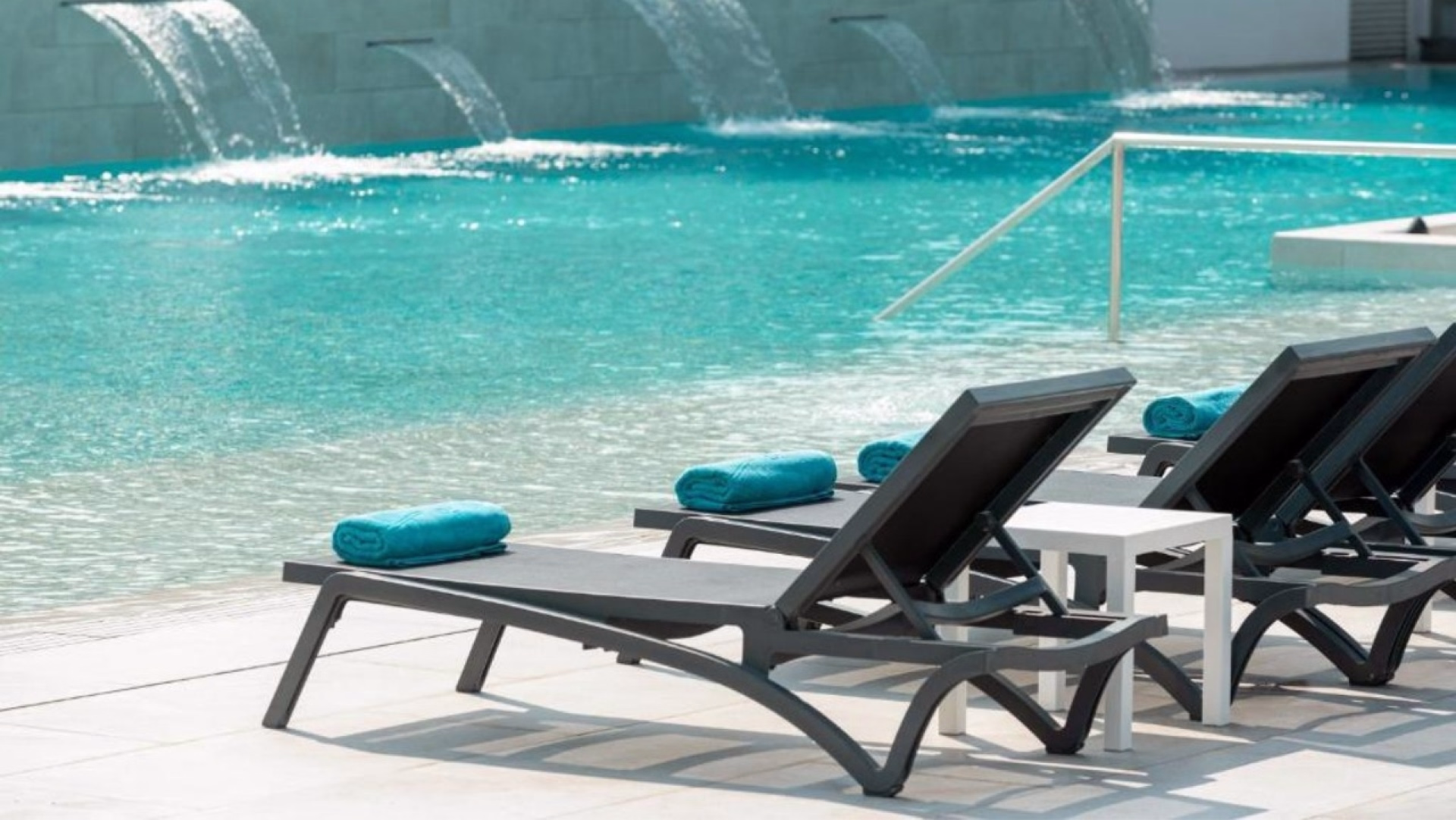 🏨 Hôtel 4* - Jours 1 à 7
