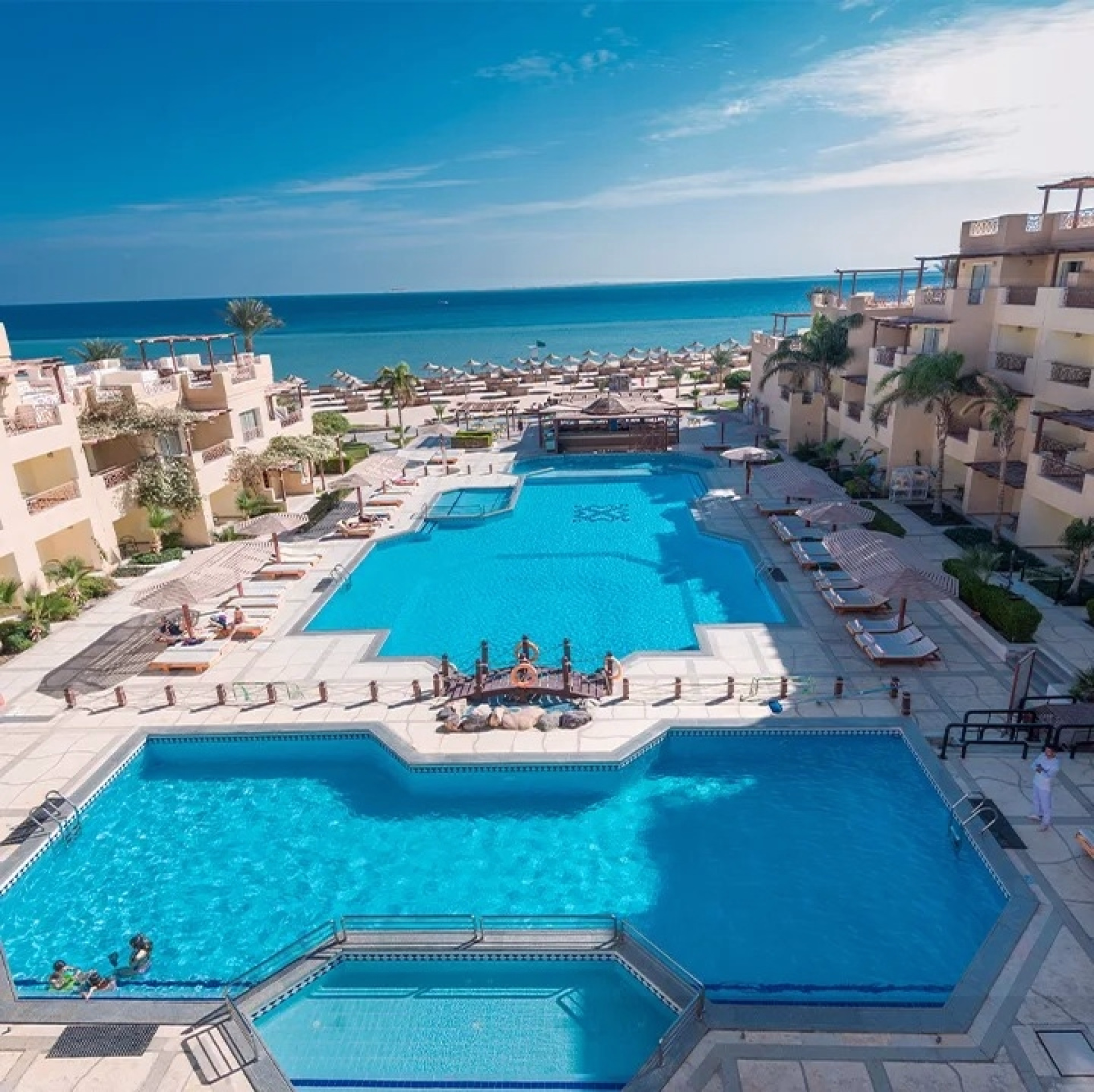 🏨 Hôtel 5* - Jours 1 à 7