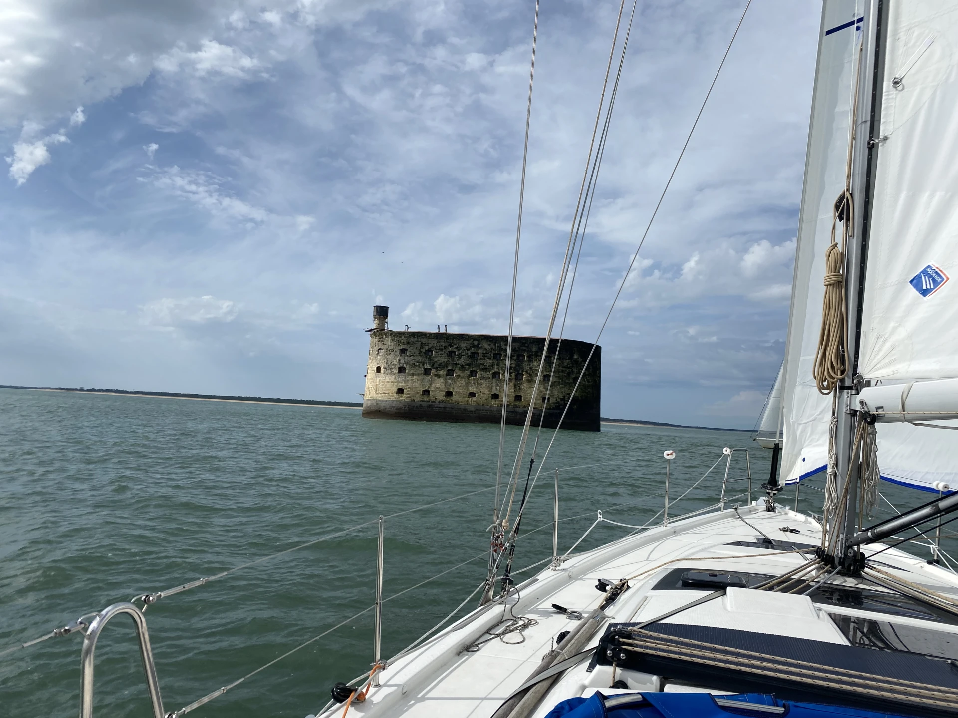 Stage en voilier niveau 1 à La Rochelle