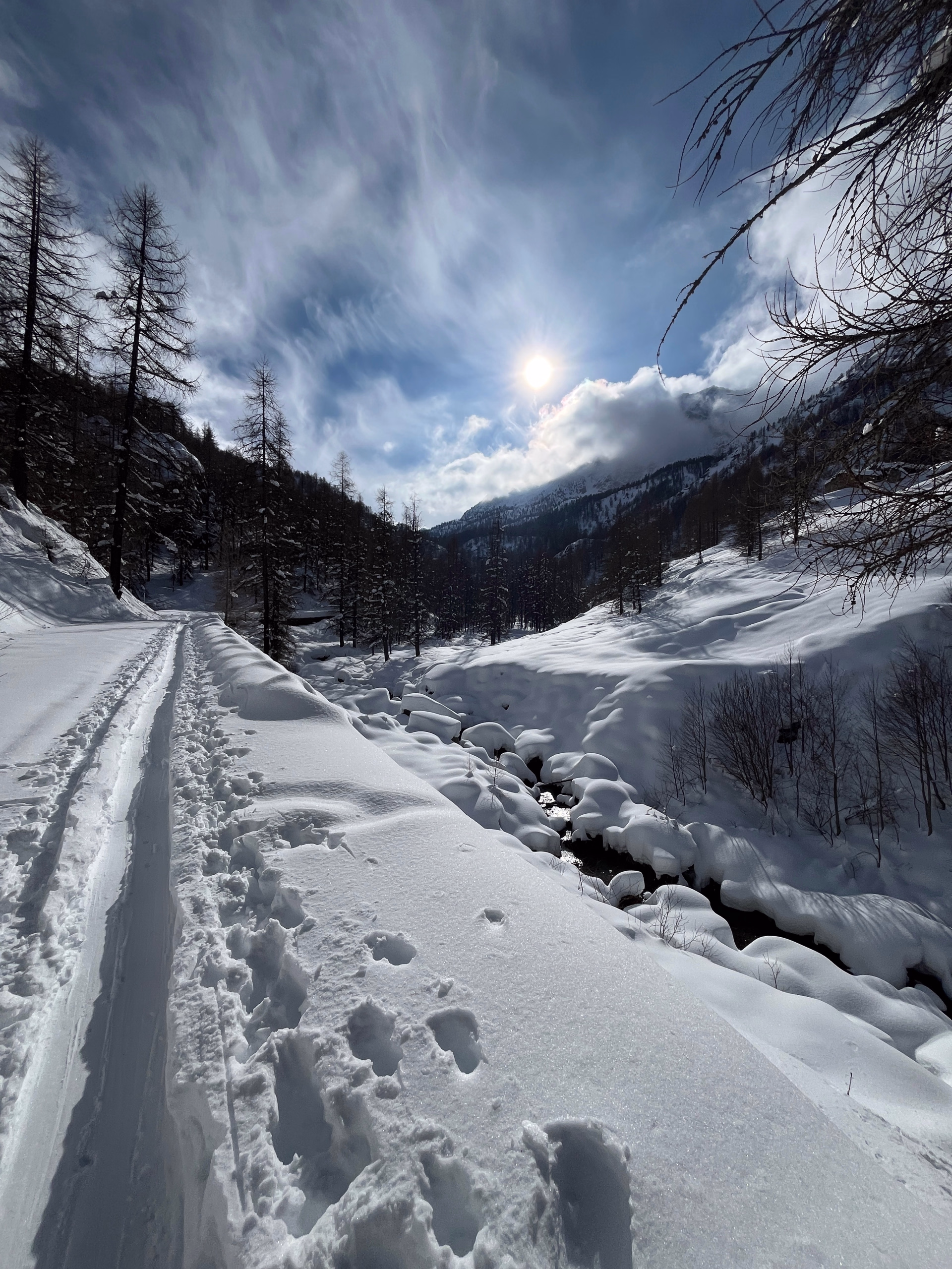 Ski de randonnée dans le Val Maira en Italie