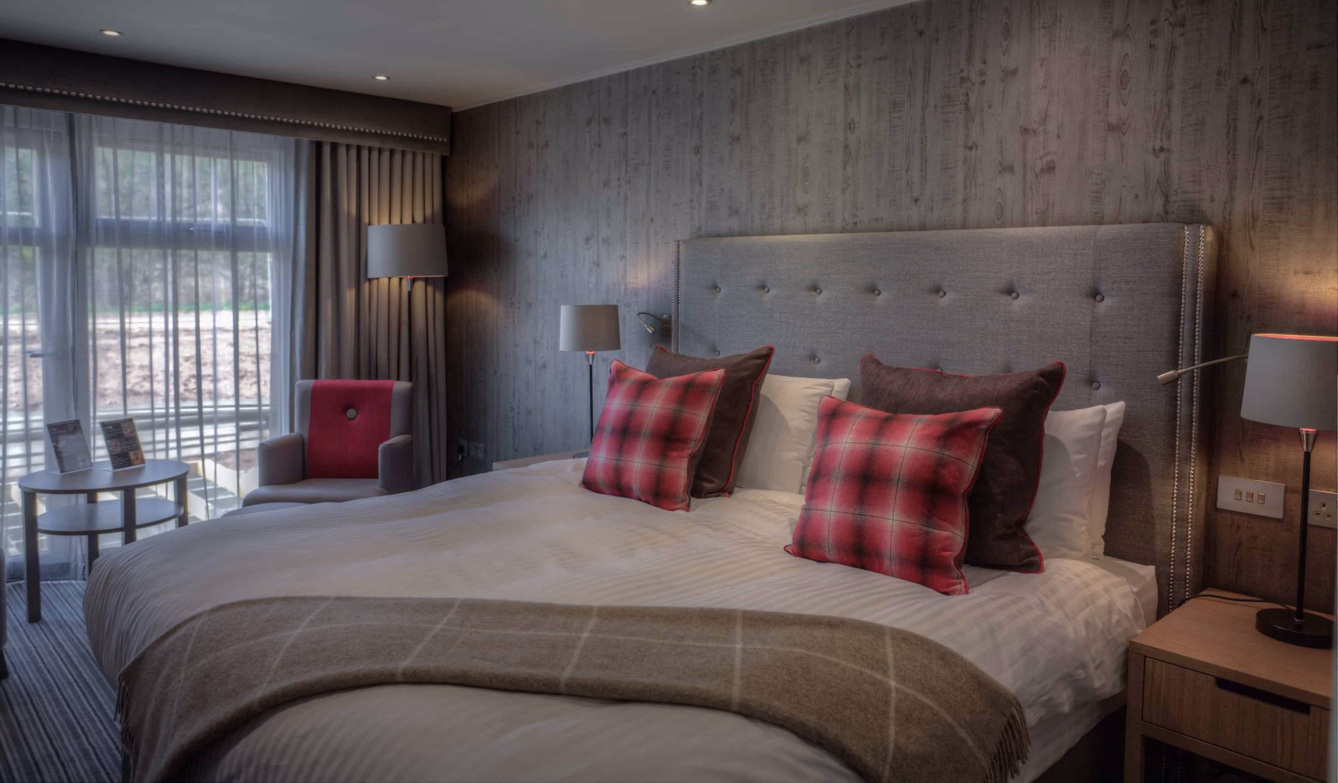 🏨 Hôtel 4* - Jours 7 à 8