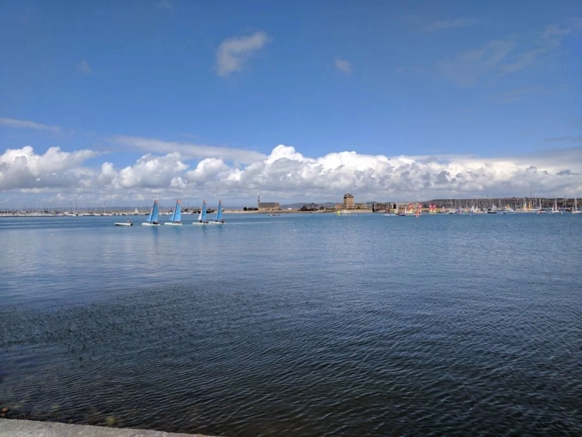 Retraite Yoga en Bretagne en bord de mer