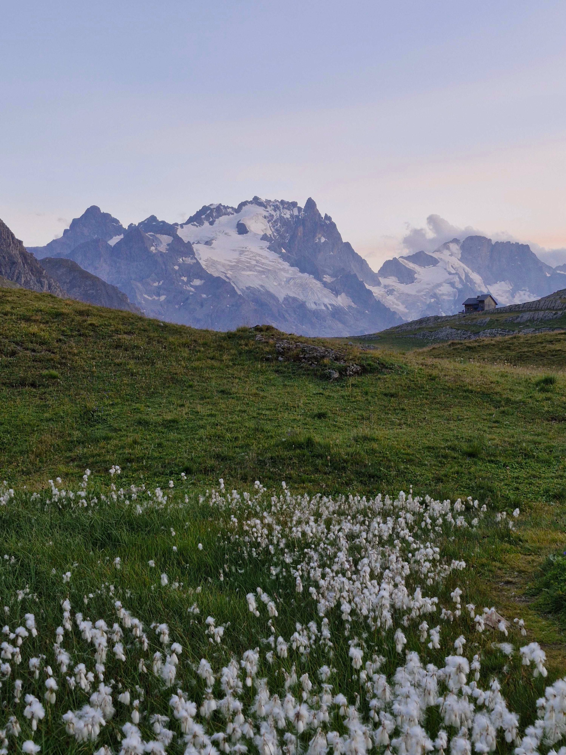 Le tour des Aiguilles d'Arves en petit groupe