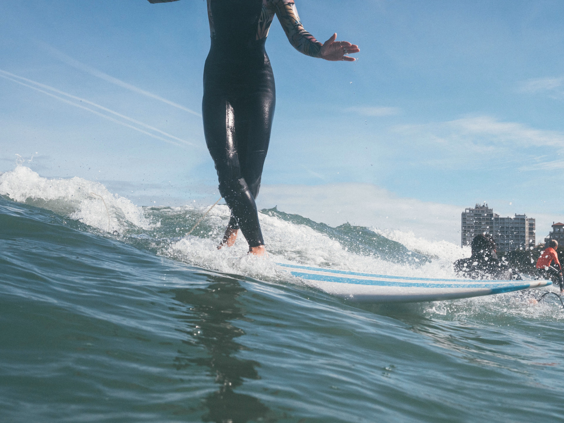 immersion surf et détente au coeur de la cote basque