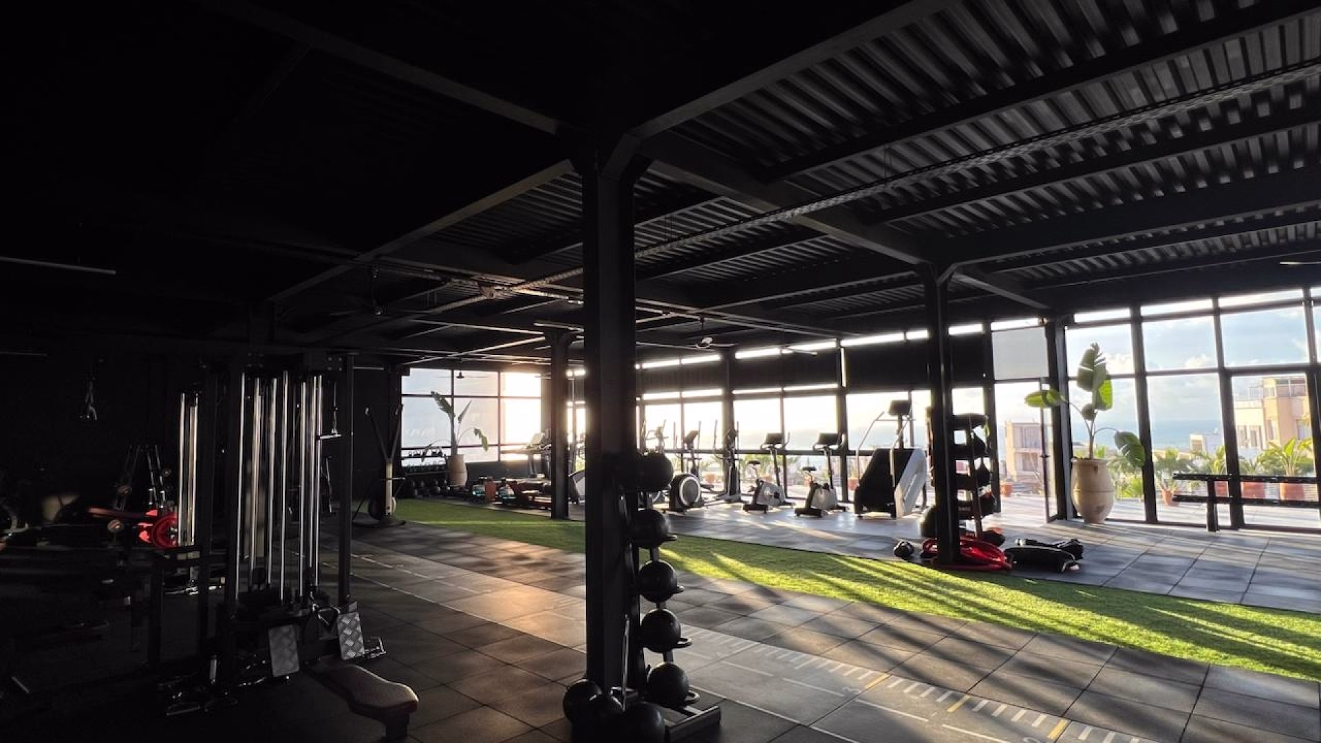 Évasion surf et bien-être entre océan et Atlas à Tamraght