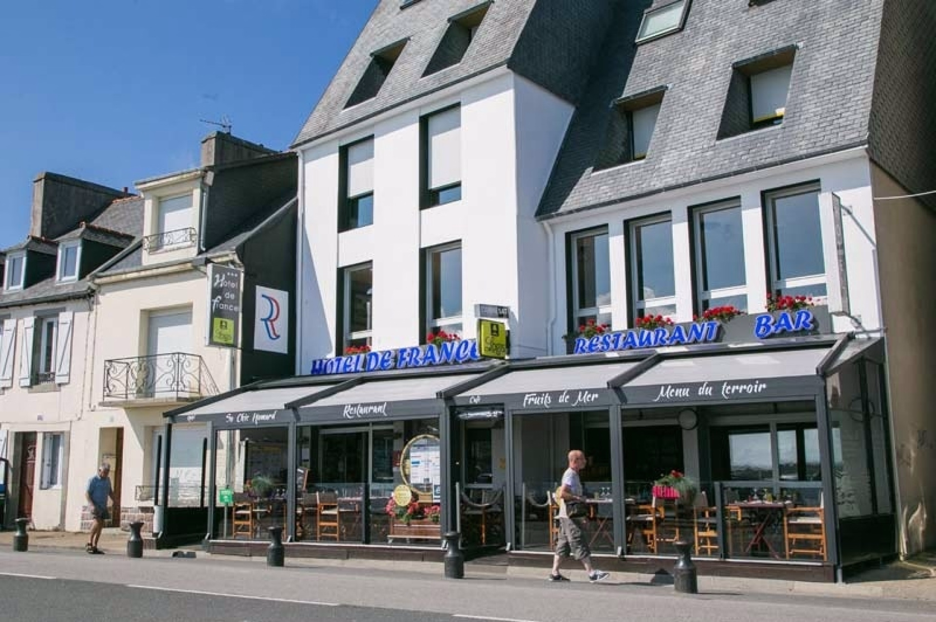 🏨 Hôtel 3* - Jour 2