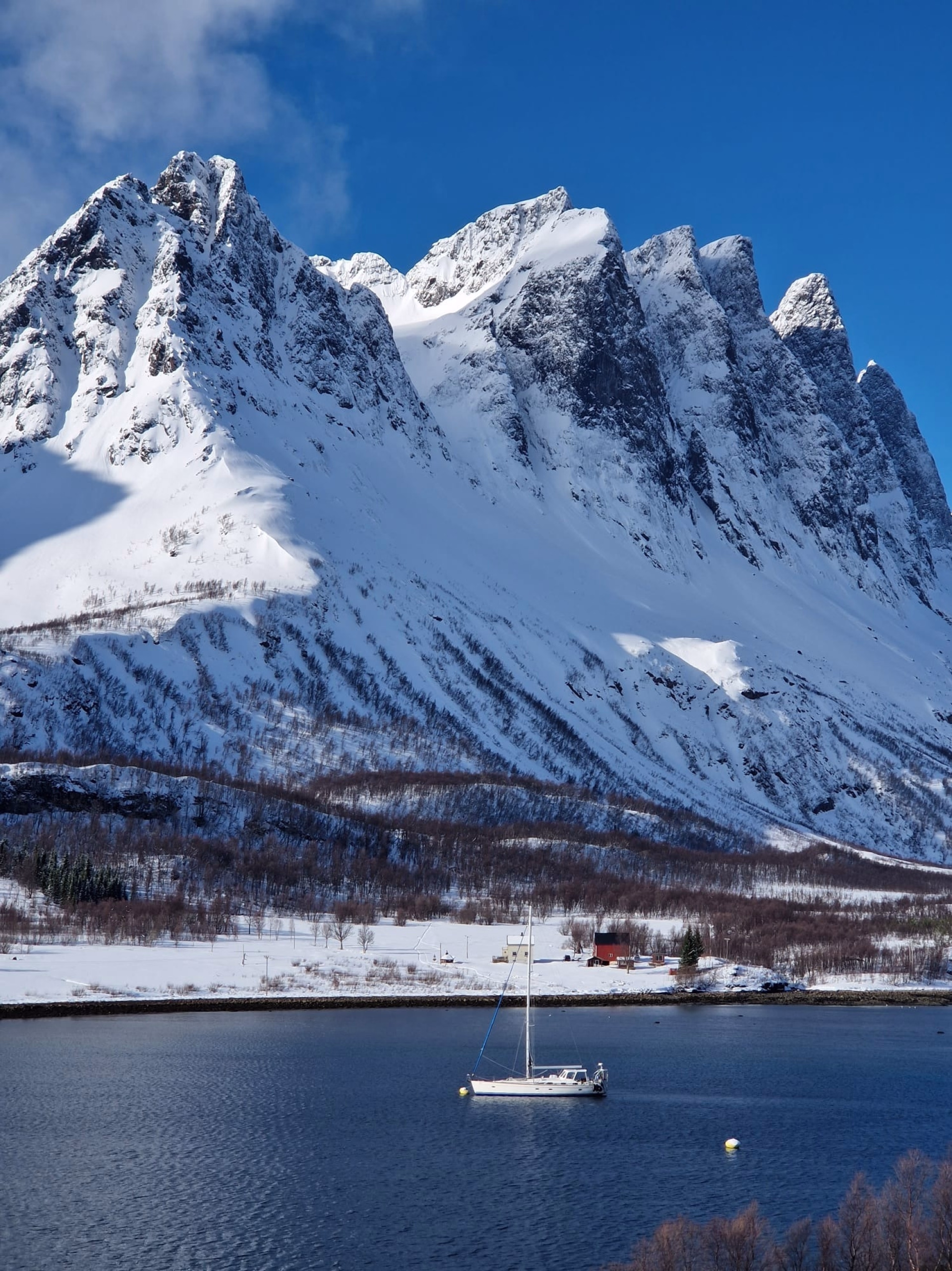 Lofoten : odyssée hivernale en voilier, raquettes, aurores boréales
