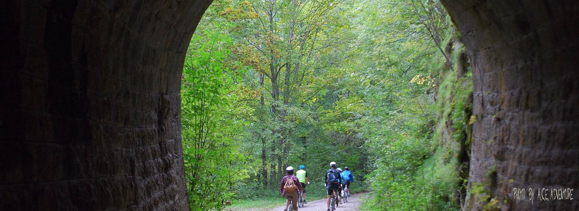 À vélo à travers les Balkans sauvages
