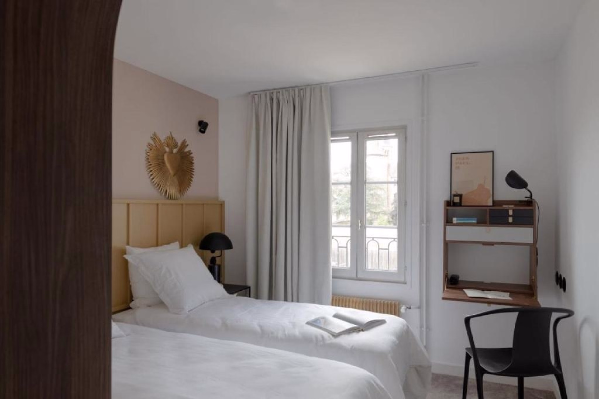 🏩 Hôtel 3* - Jour 2