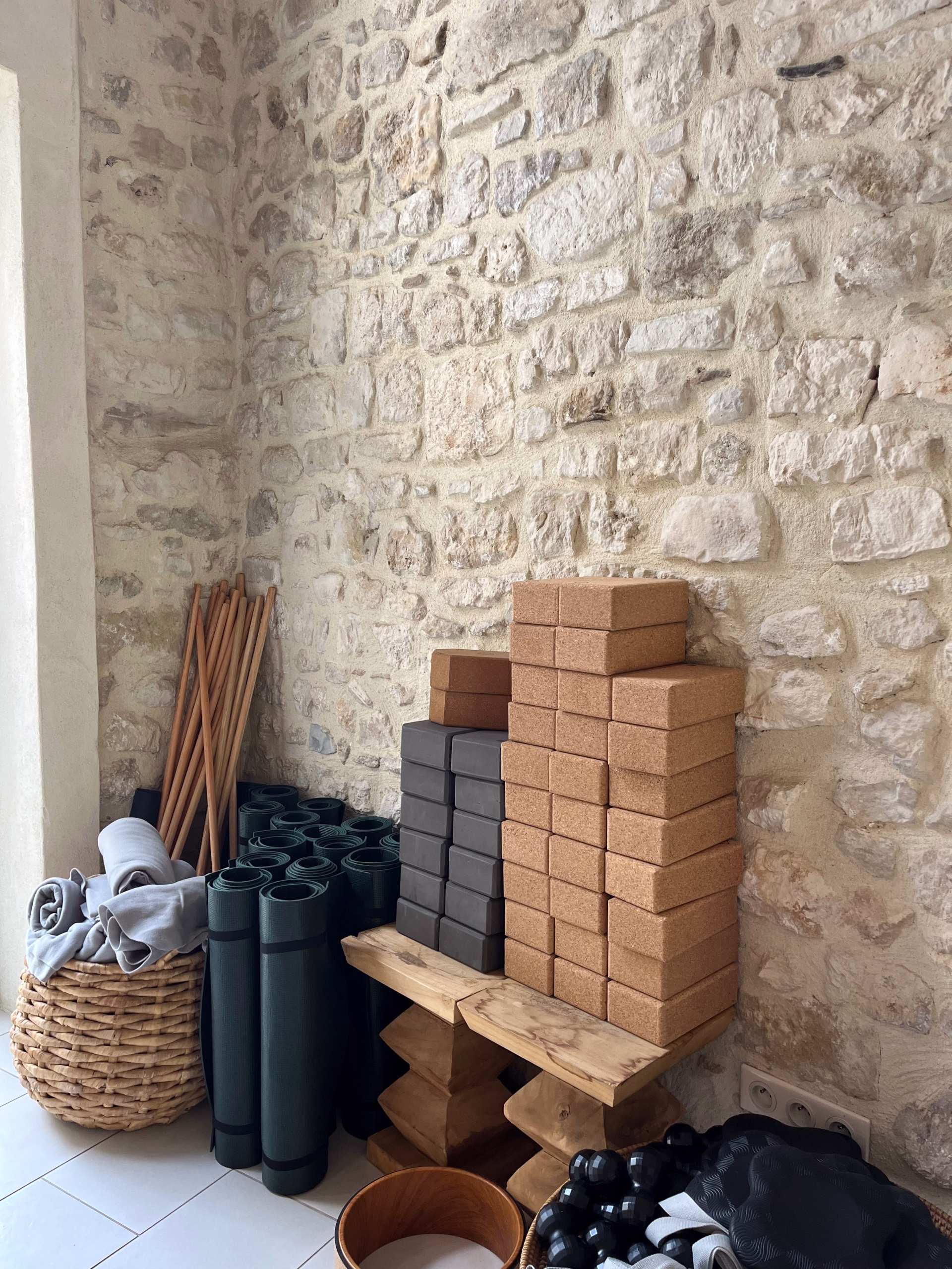 Yoga, Pilates, Rando et baignades : retraite 100% femmes à Uzès