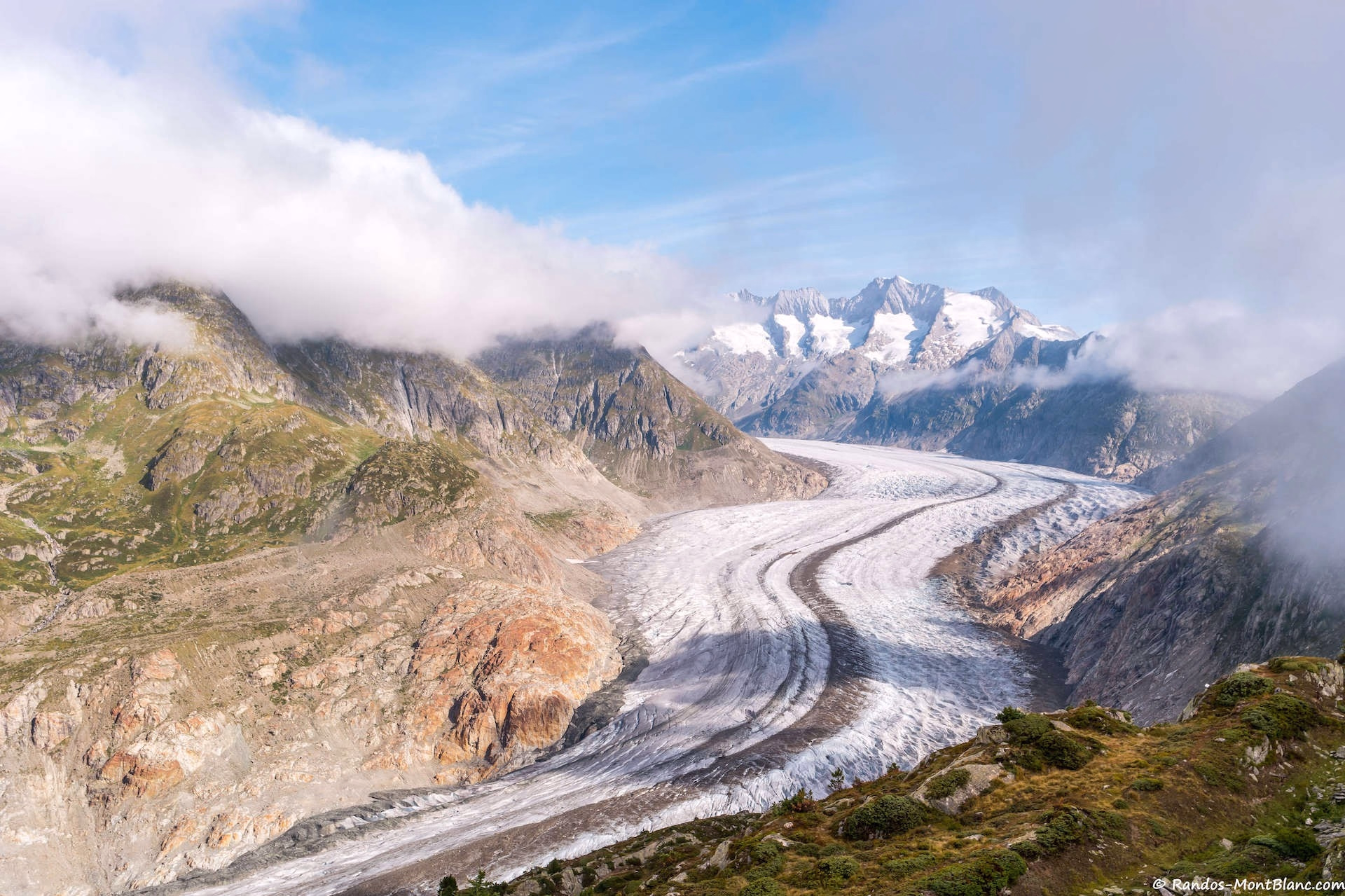 Randonnées automnales au cœur des plus beaux paysages suisses