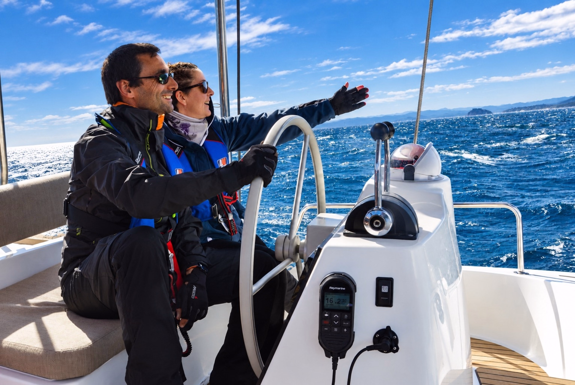 Stage Perfectionnement en Catamaran à Hyères – École certifiée FFV