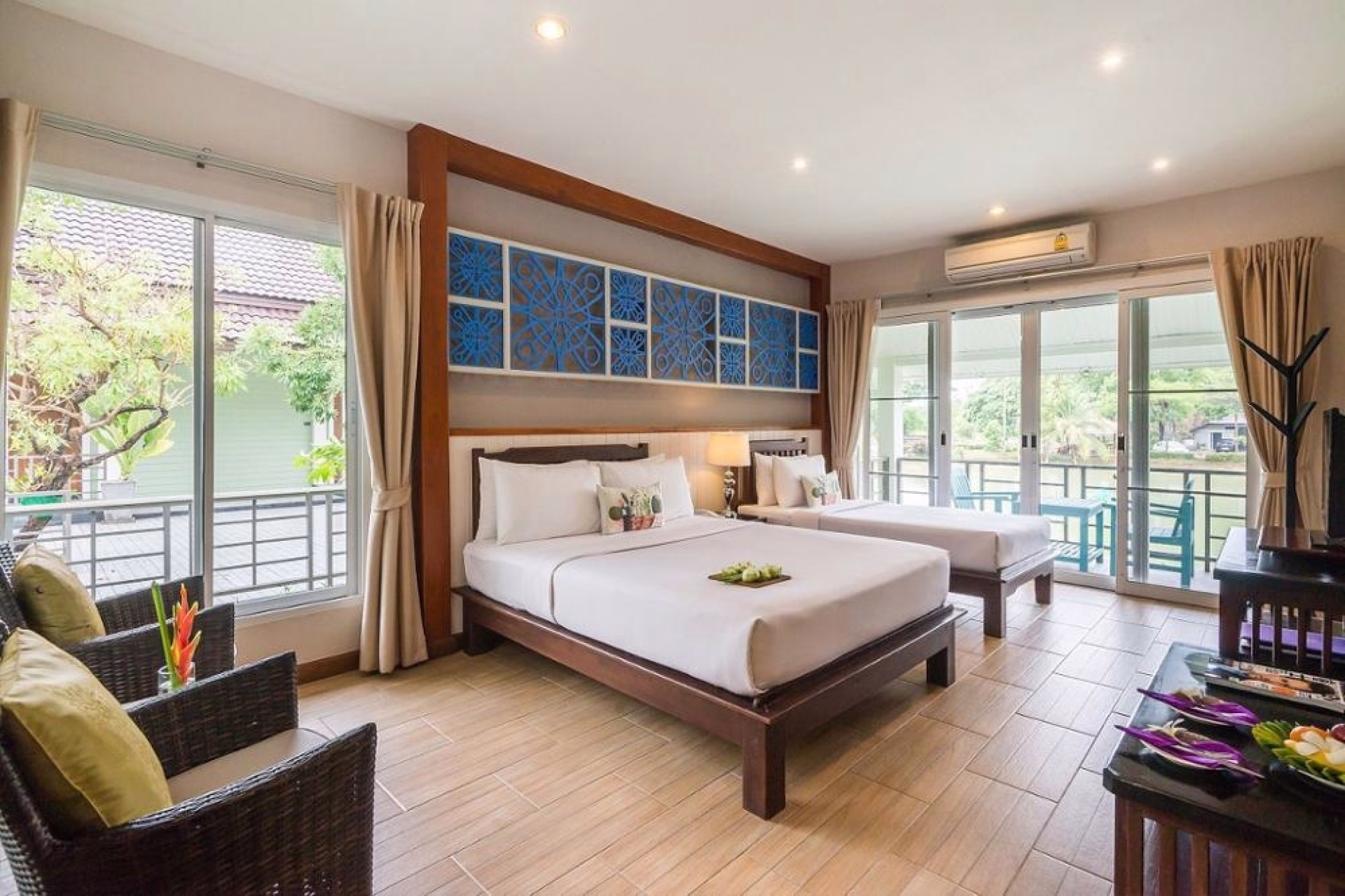 🏩 Hôtel 3* - Jours 7 à 8