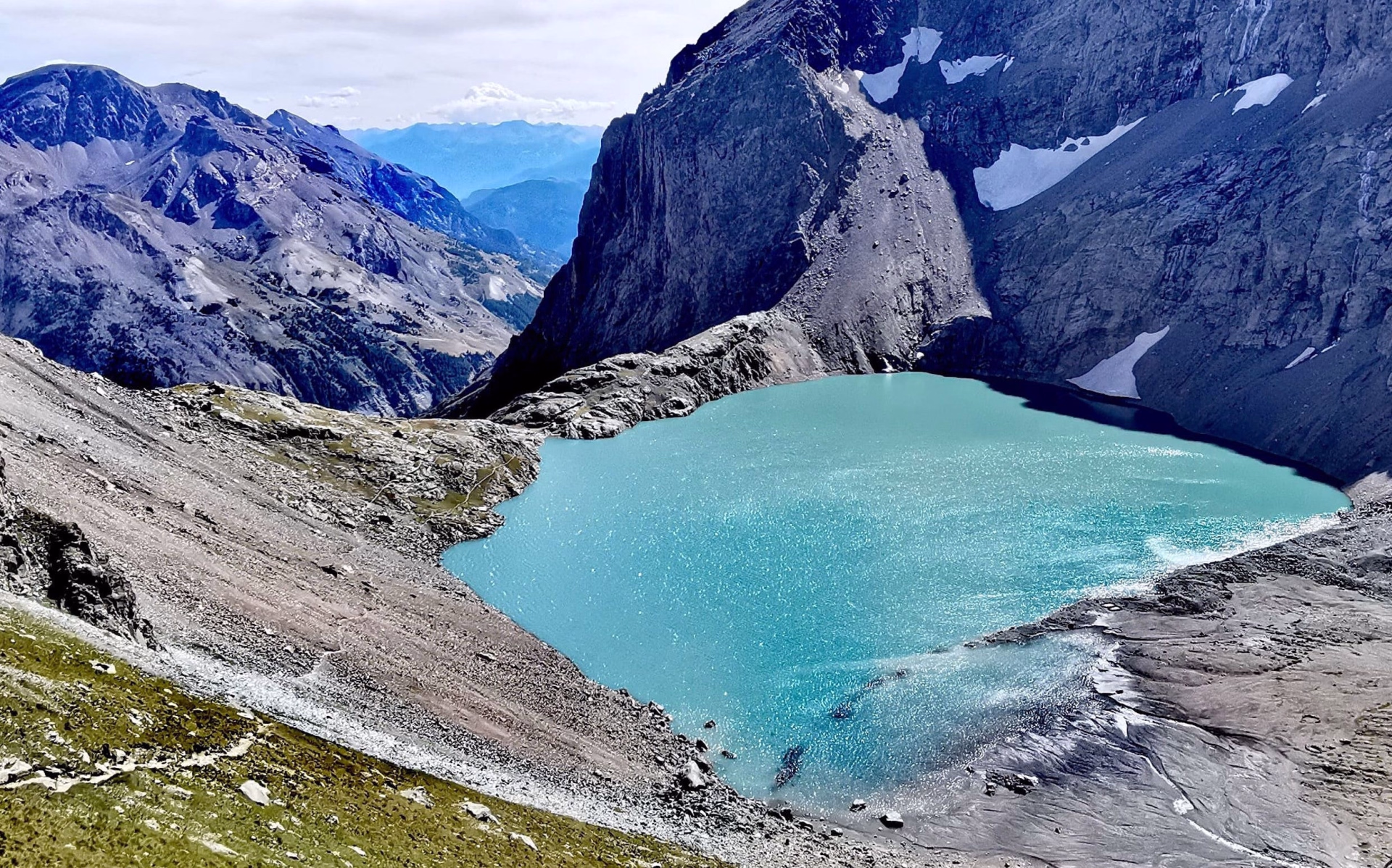 Trail et yoga dans les Alpes : progression et équilibre en altitude