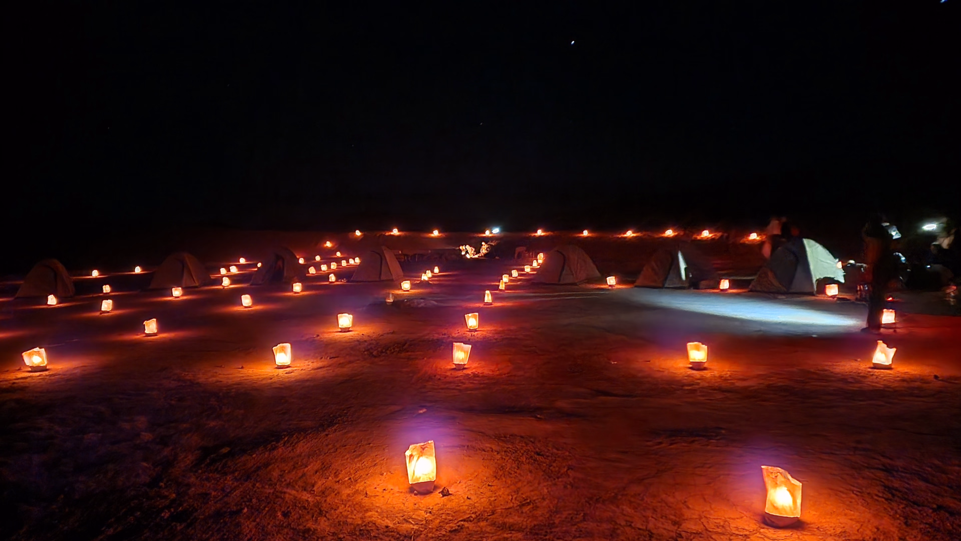Trek de 8 jours dans le désert marocain et nuits sous les étoiles