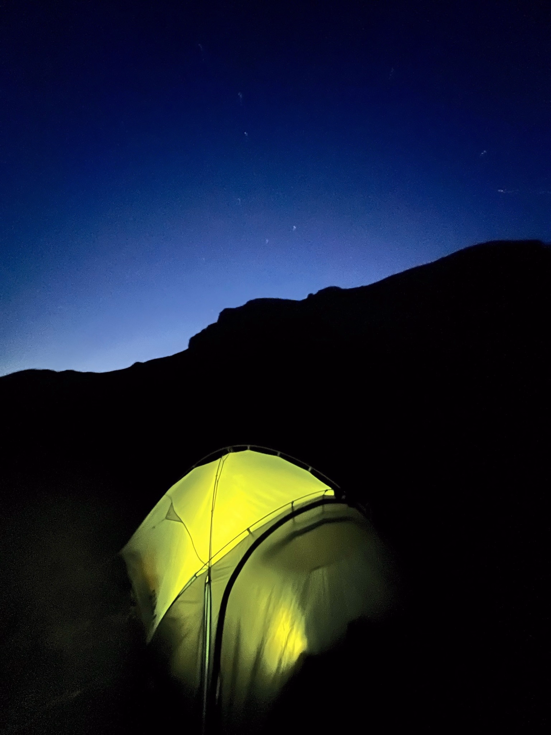 Le Tour du Vignemale, trek insolite entre France et Espagne