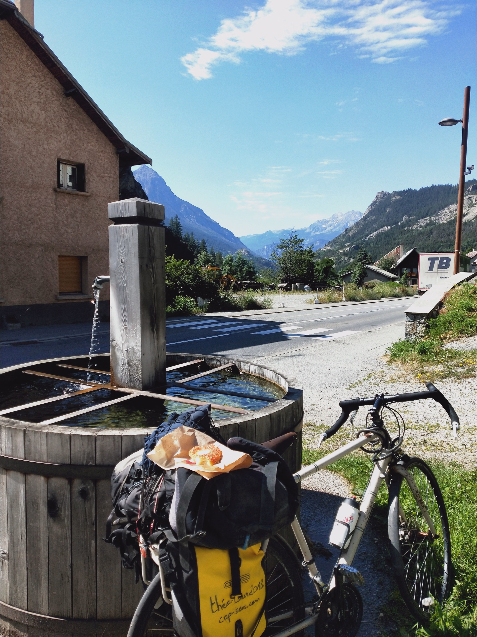 Escalade, vélo et packraft au fil de la Durance