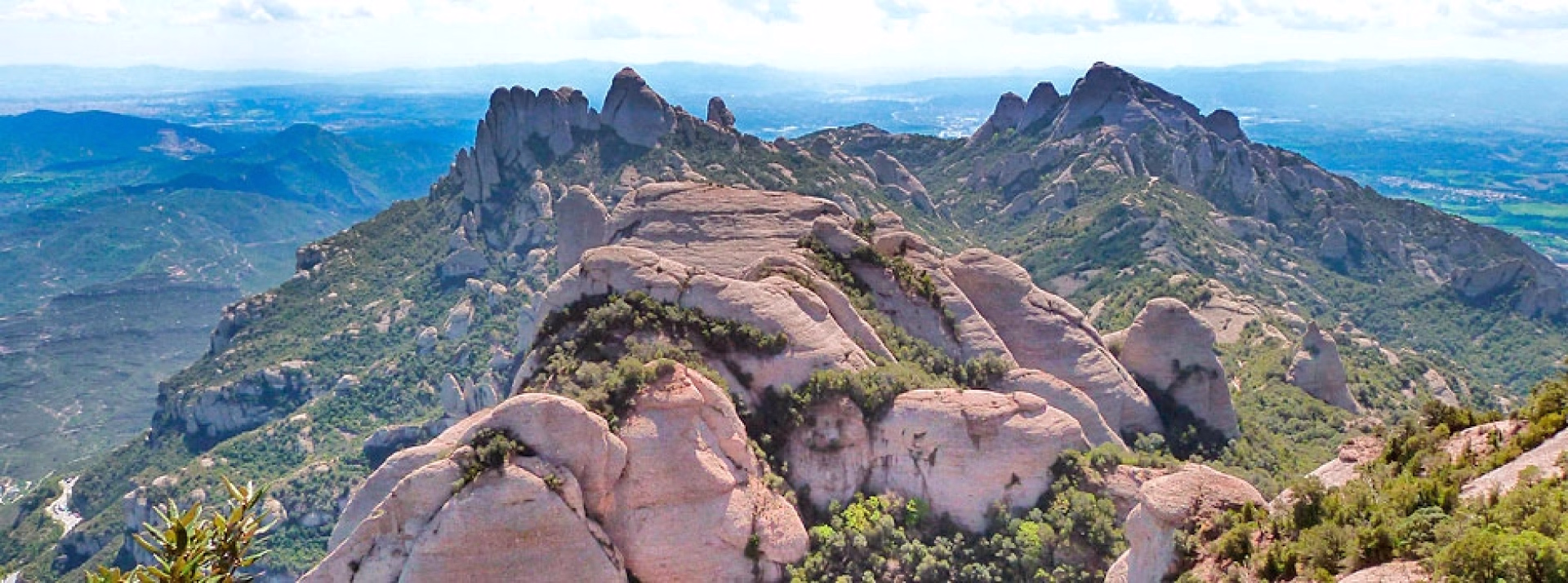 La Catalogne en randonnée, de Montserrat à Barcelone