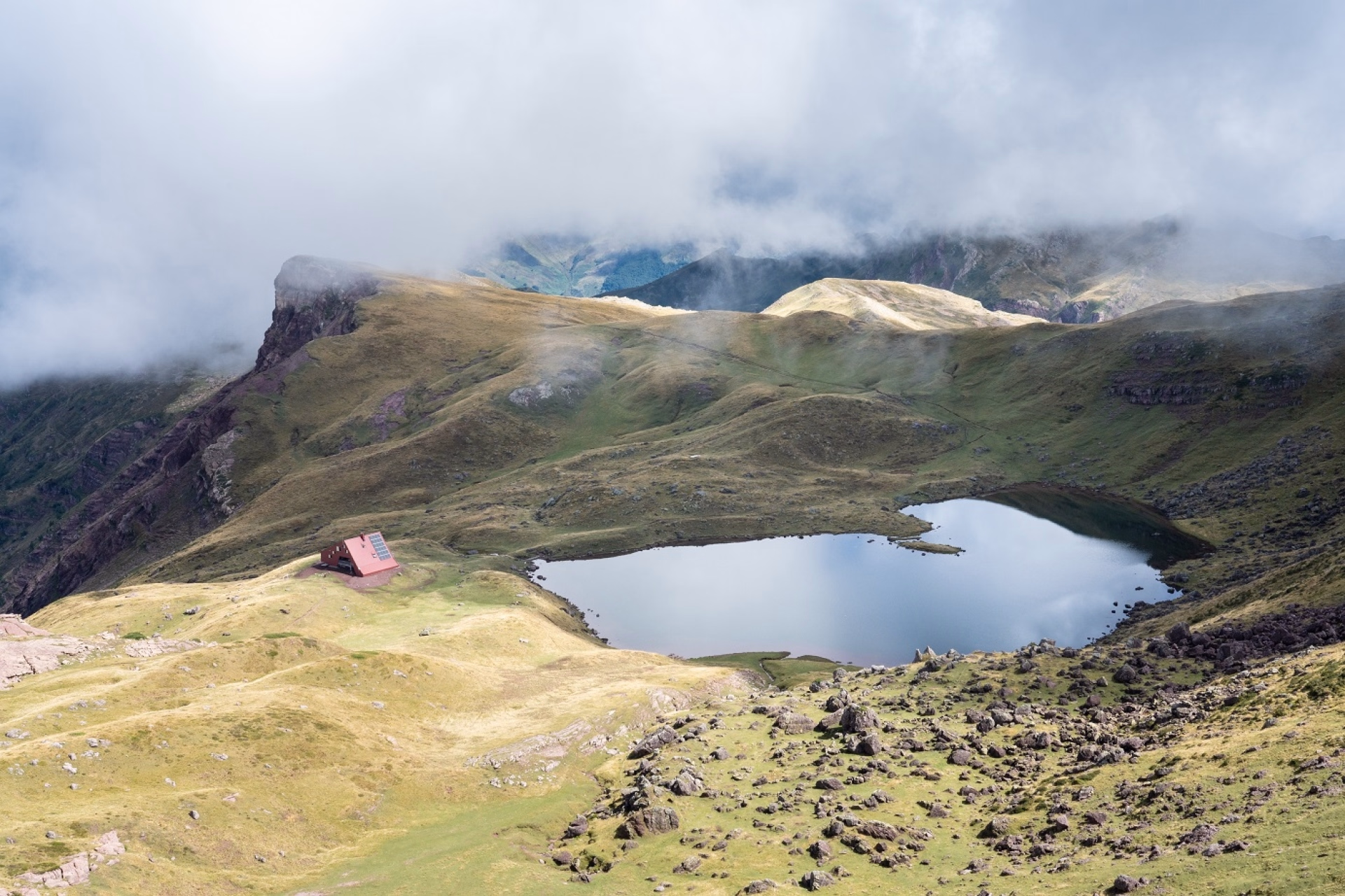 Haute vallée d'Aspe : randonnée sauvage et pastorale pyrénéenne