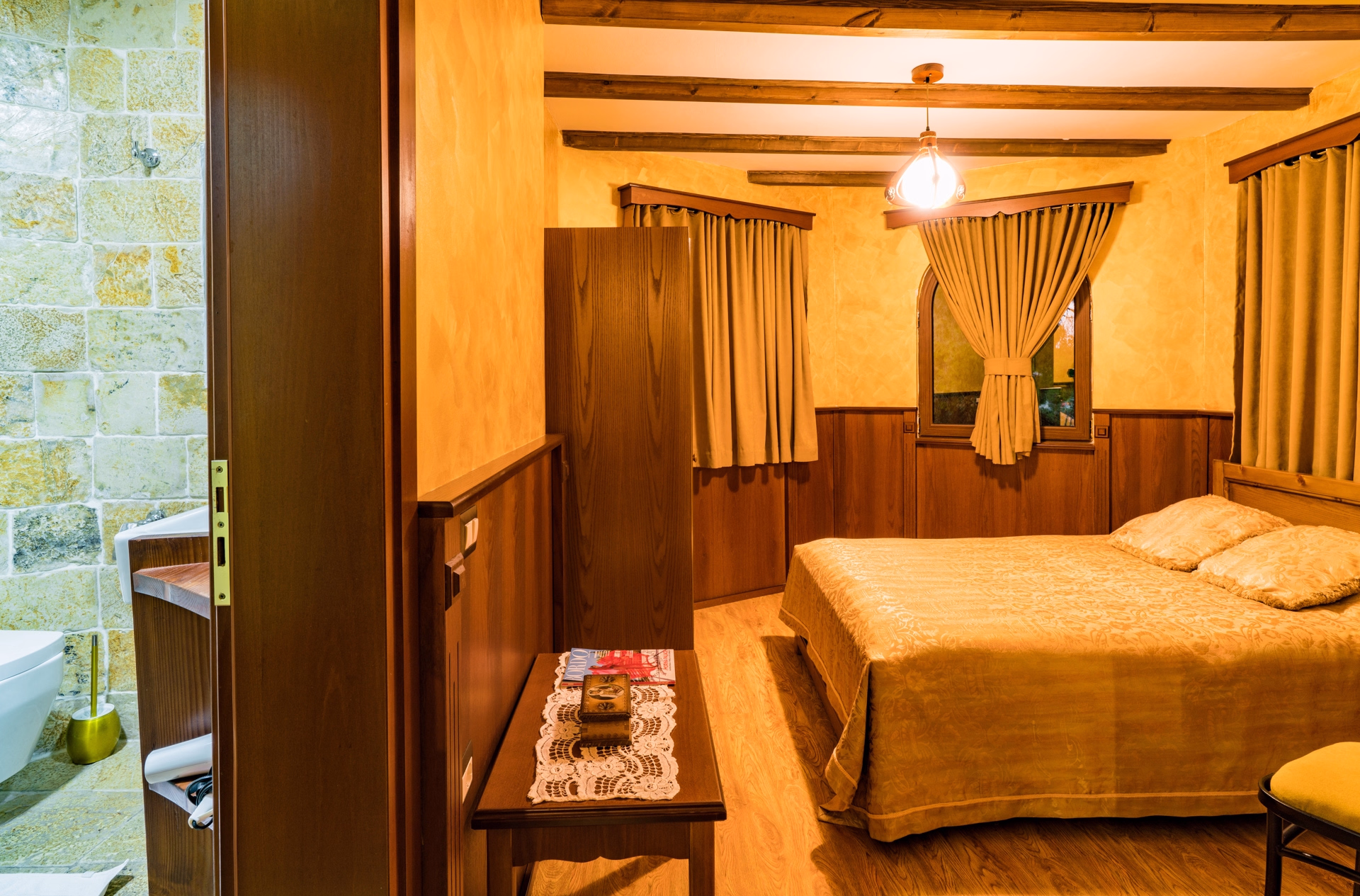 🏨 Hôtel 3* - Jour 1