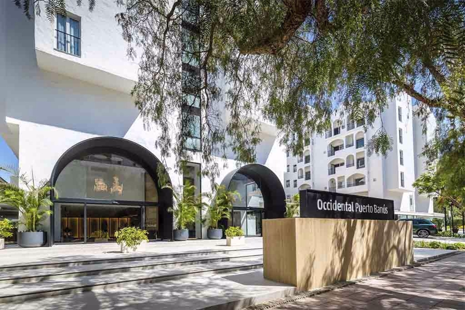 🏨 Hôtel 4* - Jours 1 à 3