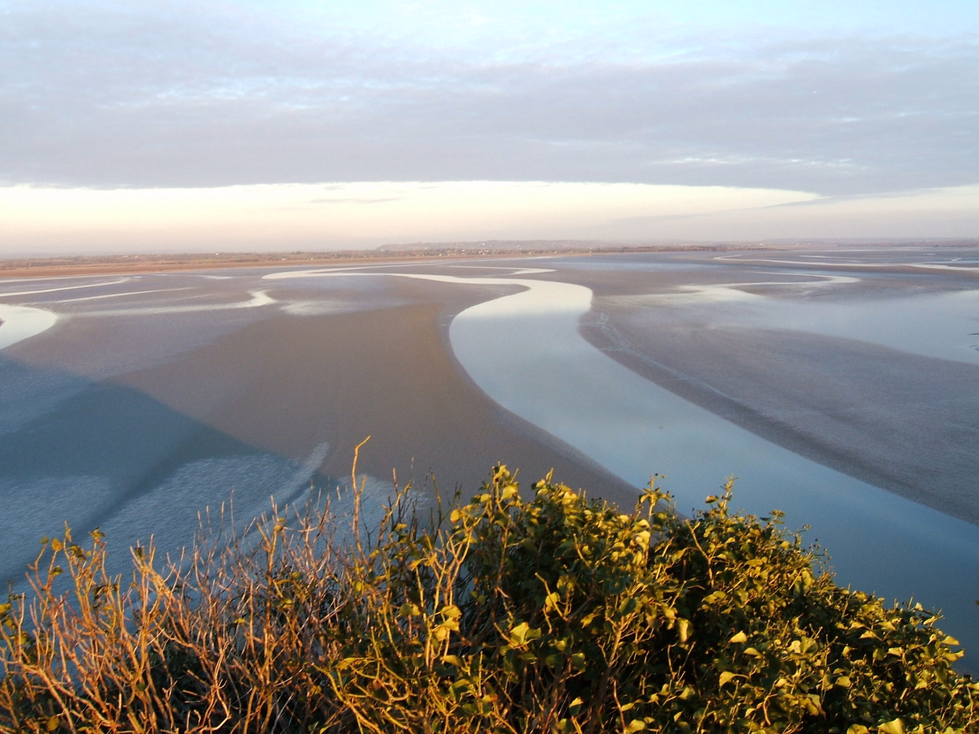 Randonnée et grandes marées face au Mont-Saint-Michel