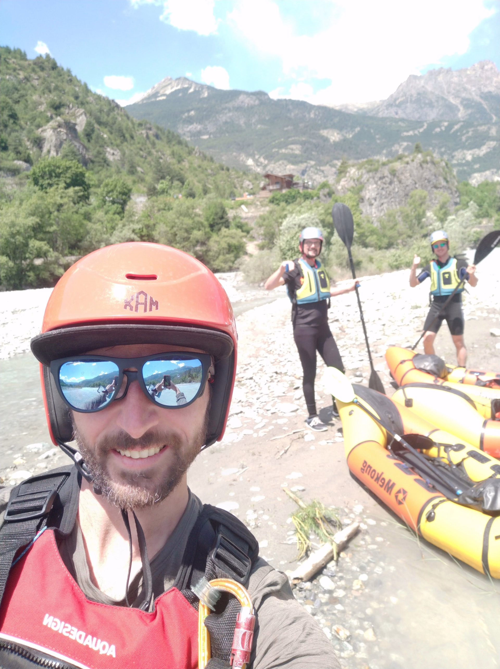 Camp de base Outdoor et multi-actvités au bord de la Durance