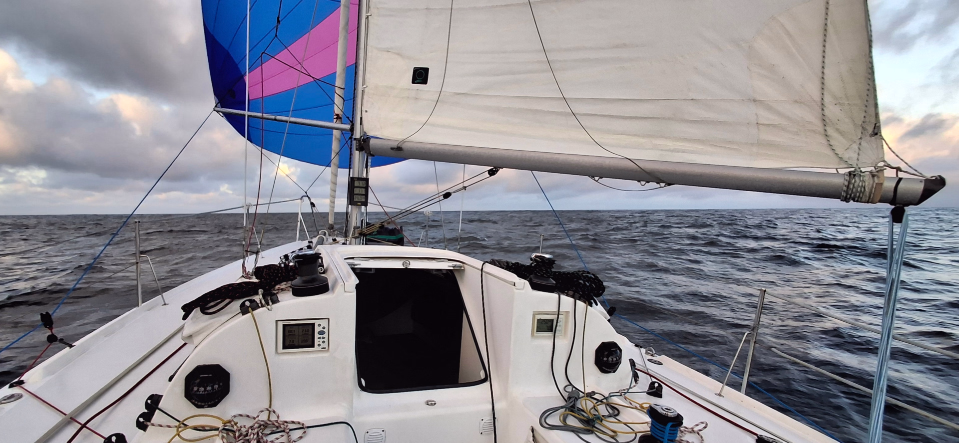 Week-end découverte & perfectionnement voile croisière en mer d'Iroise