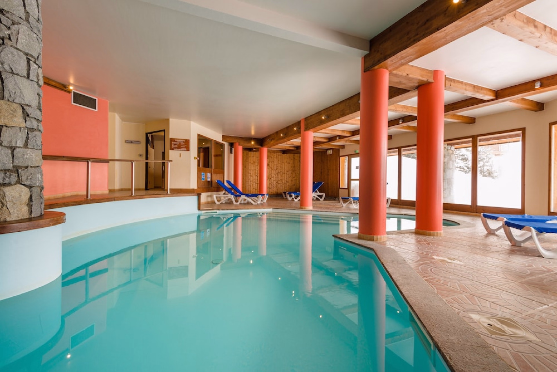 Hôtel 4*