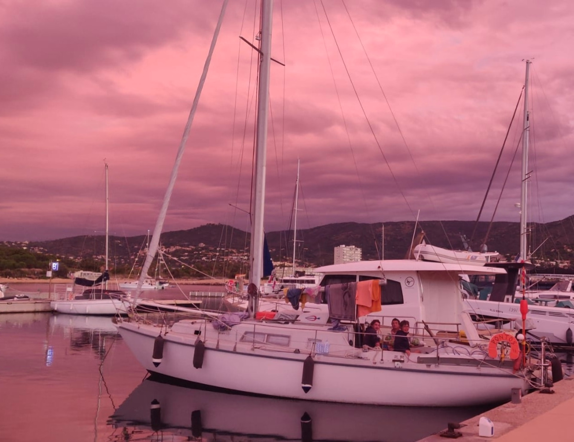 🚢 Bateau de croisière à voile - Jours 1 à 4