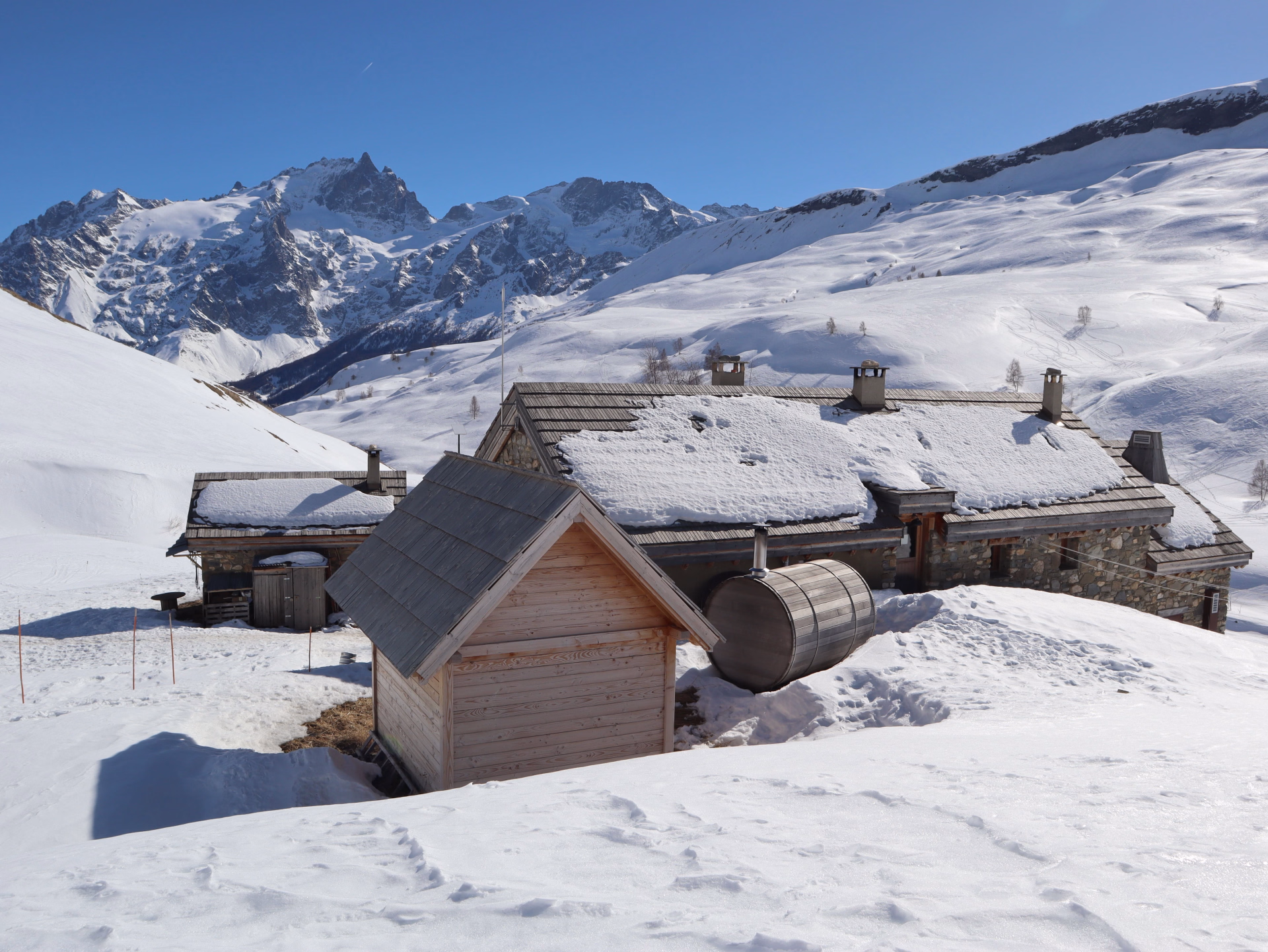 🏔️ Refuge - Jours 1 à 2