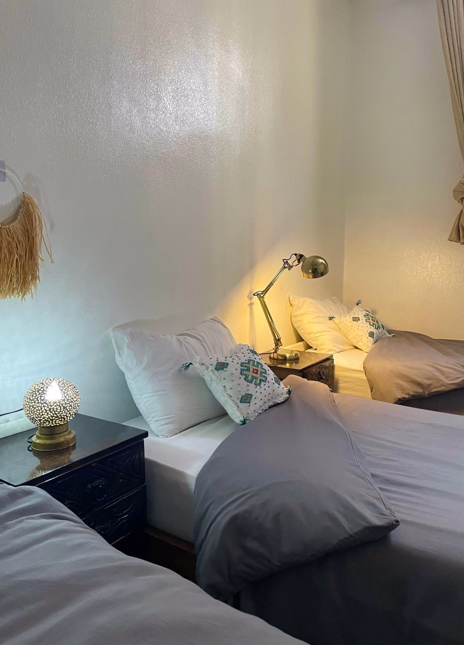 🏠 Auberge - Jours 1 à 4