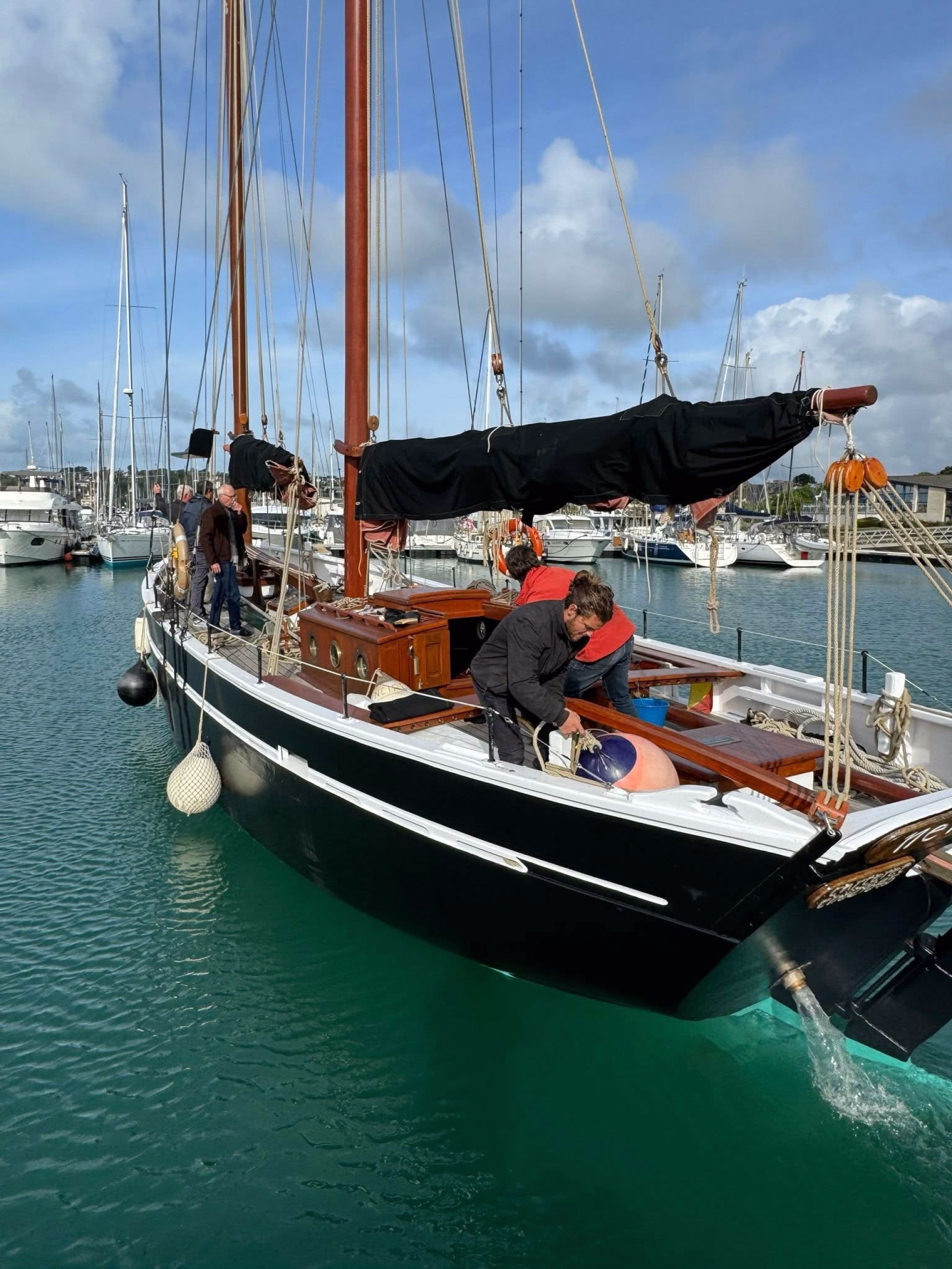Croisière Voile et Yoga vers les Îles Anglo-Normandes