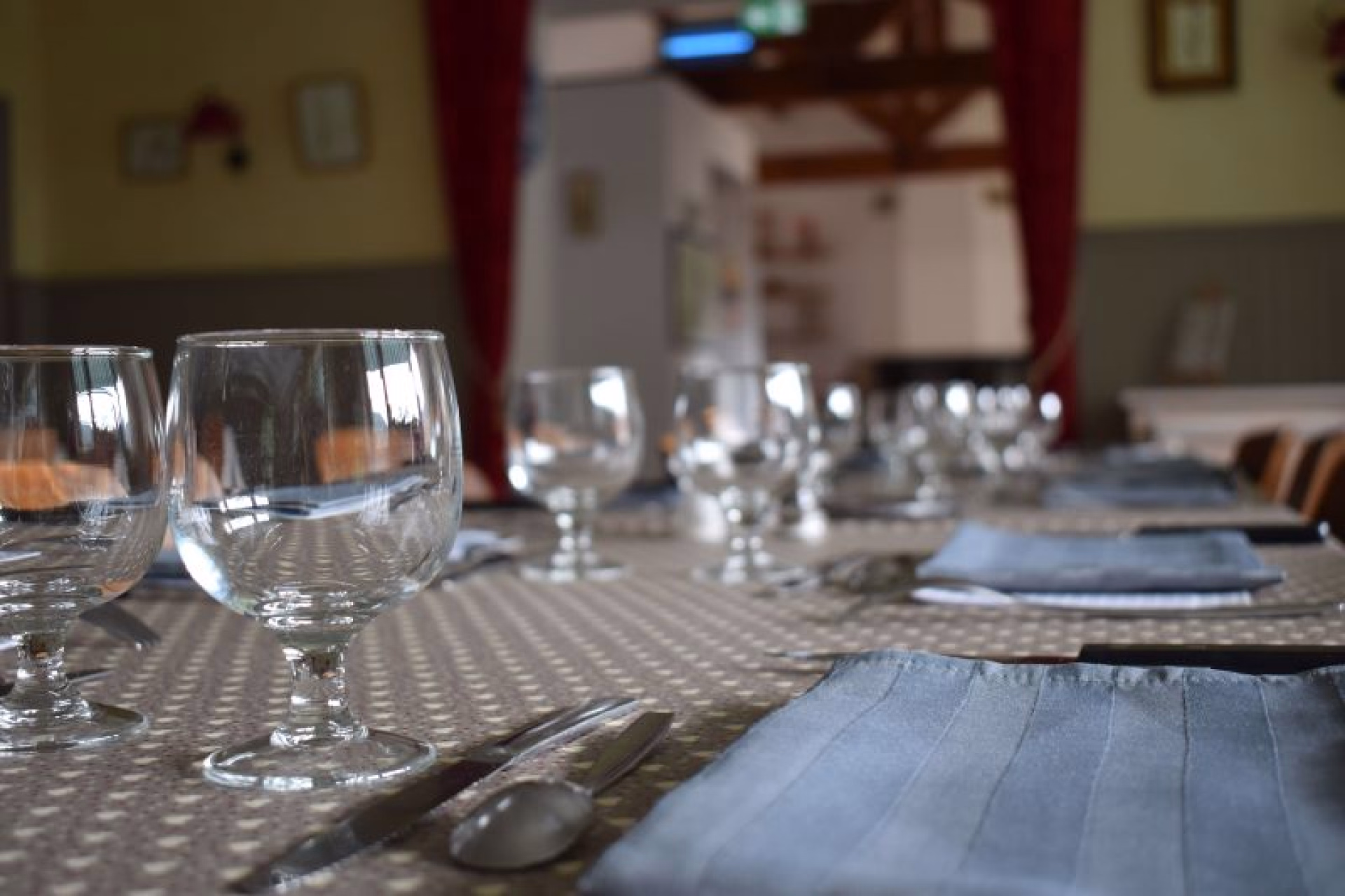 🏩 Hôtel 2* - Jours 1 à 7