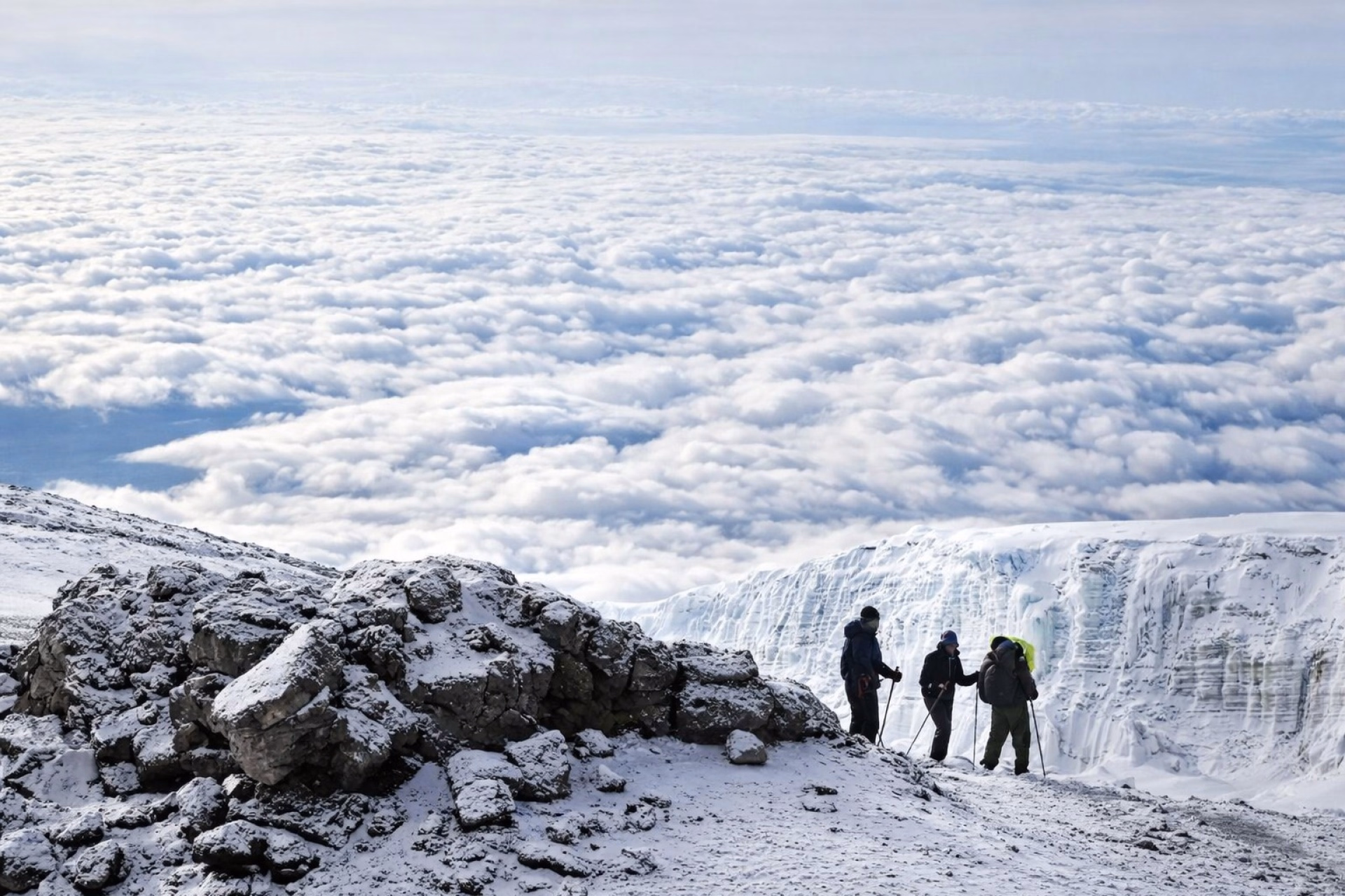 7 jours de trek au Kilimandjaro via la route Marangu
