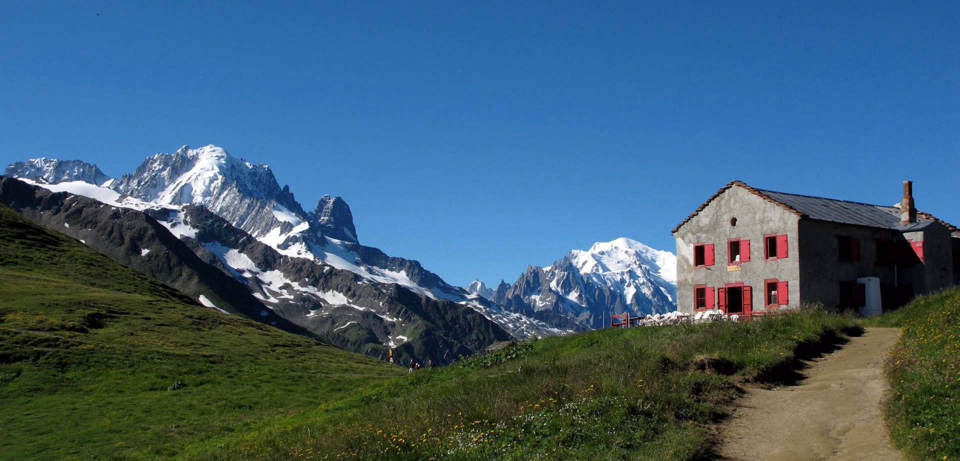 Tour du Mont-Blanc en trail en semi-autonomie