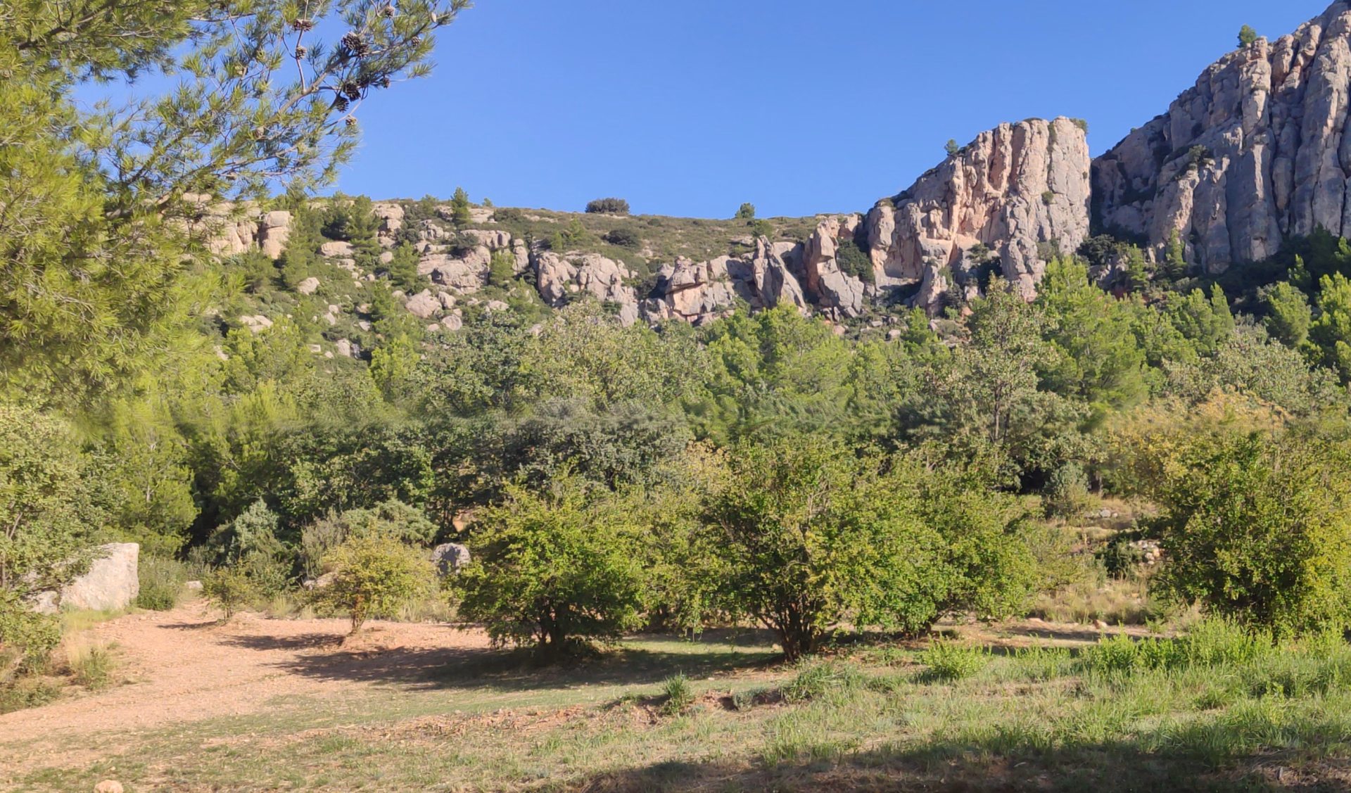 Photo de paysage en Provence pendant une randonnée